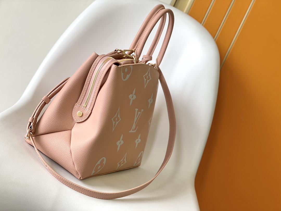 Louis Vuitton Basic Bag Black M-l-s