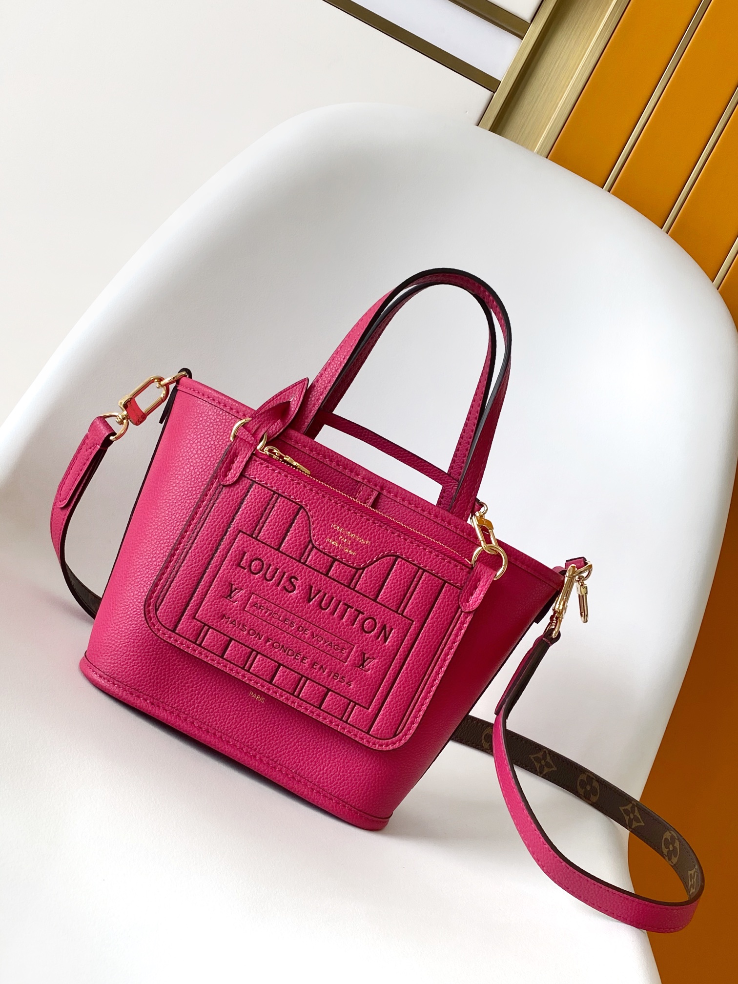 Louis Vuitton Basic Bag Canvas Black M-l-s