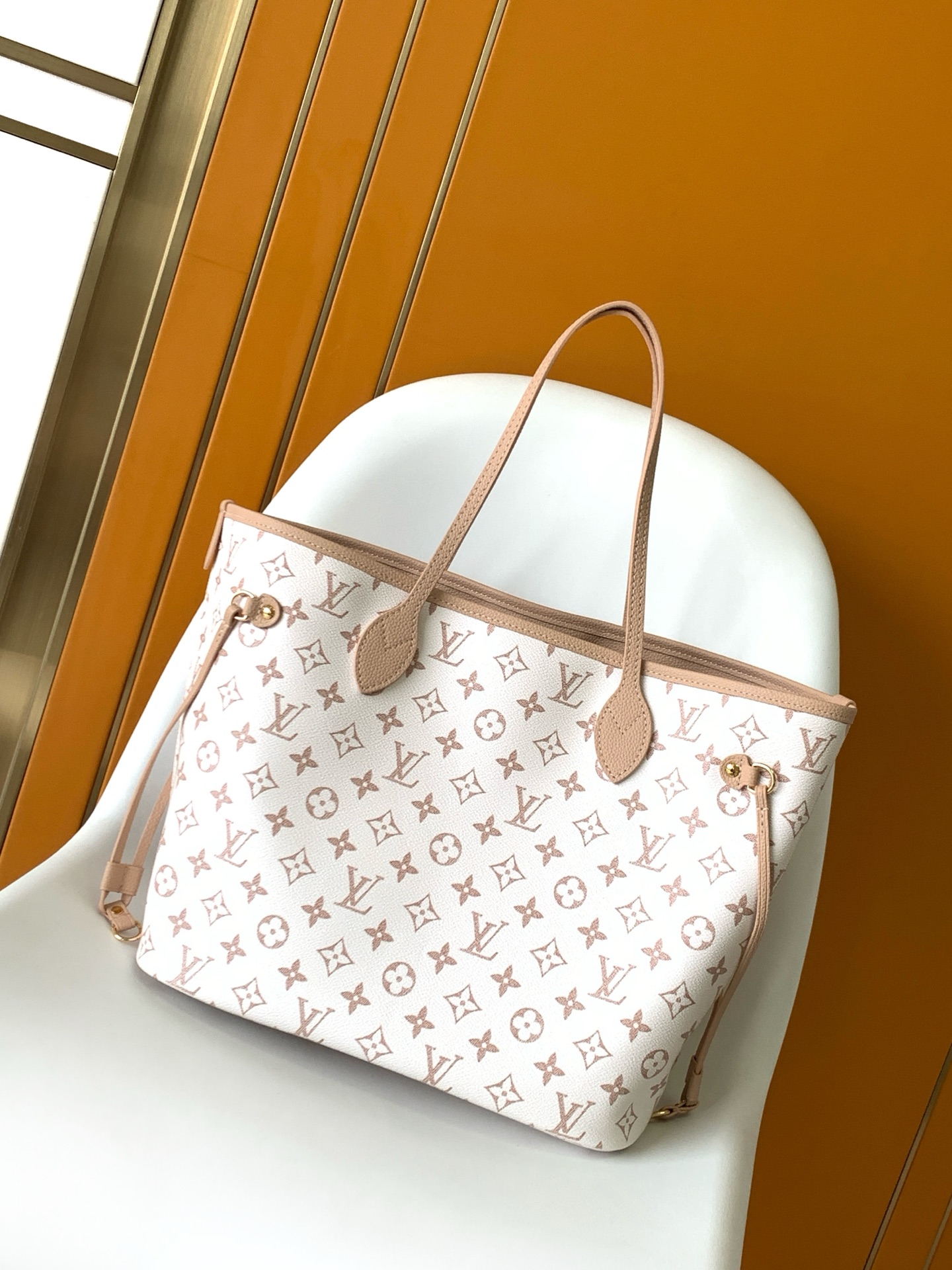 Louis Vuitton Basic Bag Canvas Black M-l-s