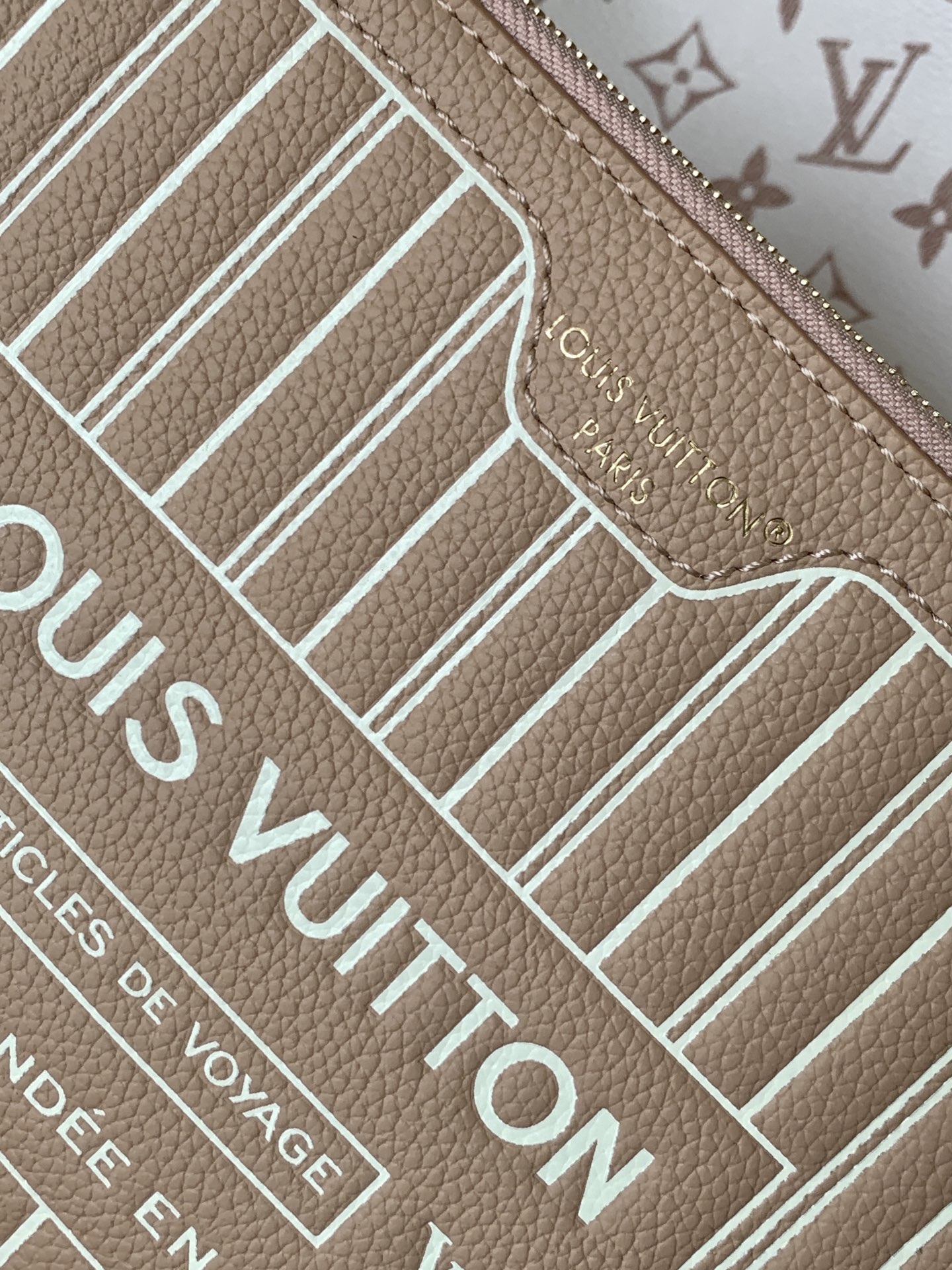 Louis Vuitton Basic Bag Canvas Black M-l-s