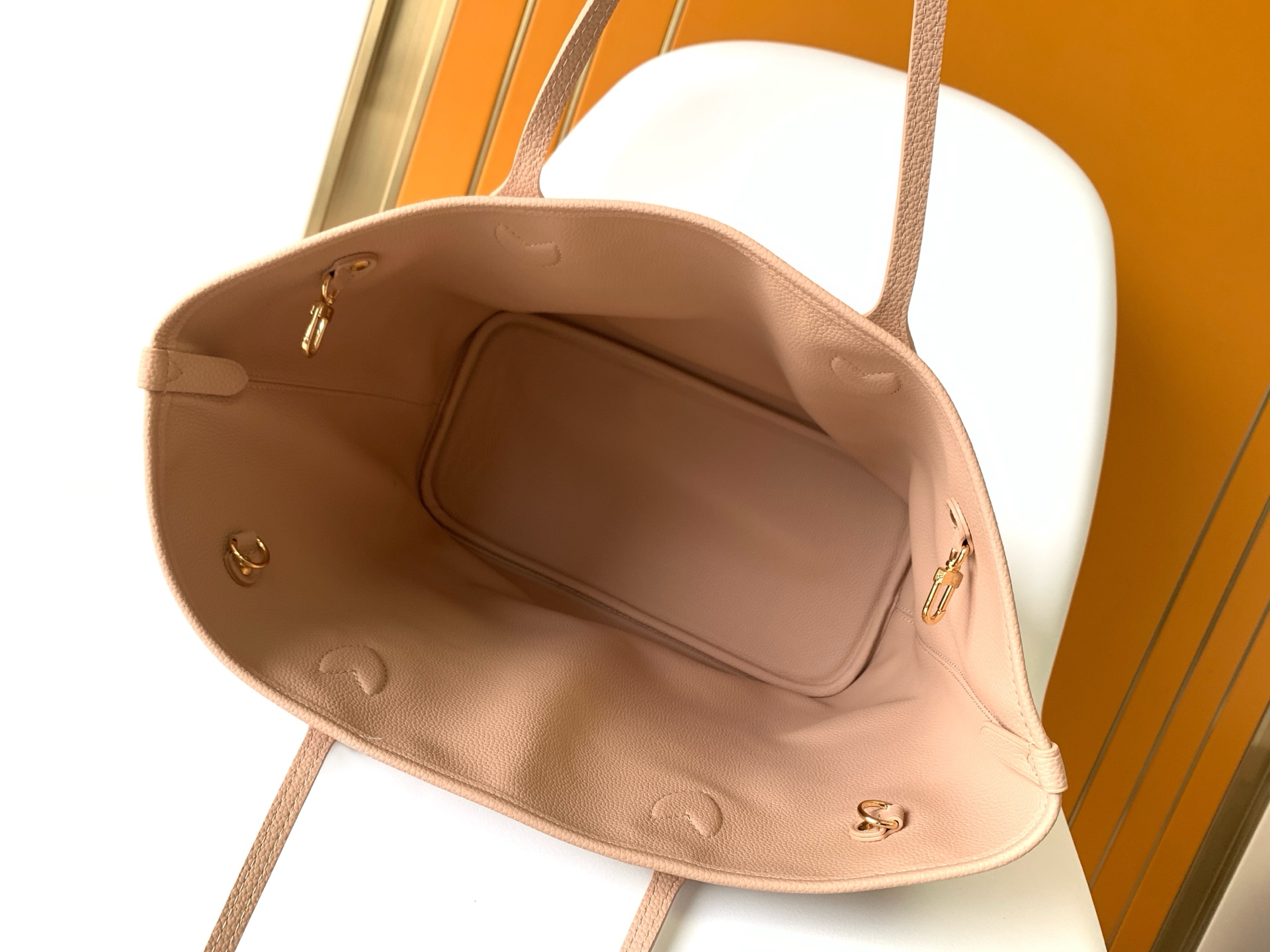 Louis Vuitton Basic Bag Canvas Black M-l-s