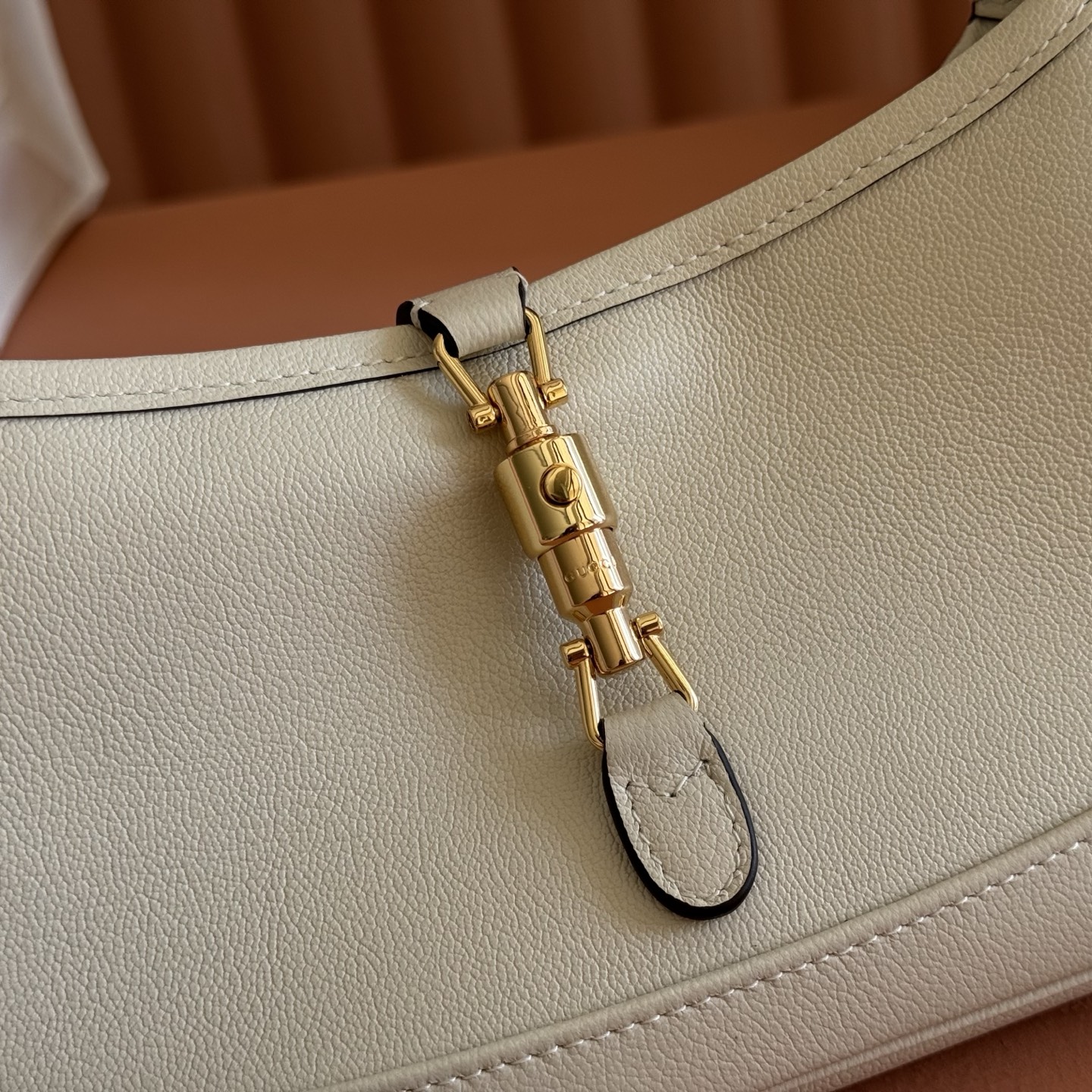 Gucci Basic Bag Canvas Brown M-l