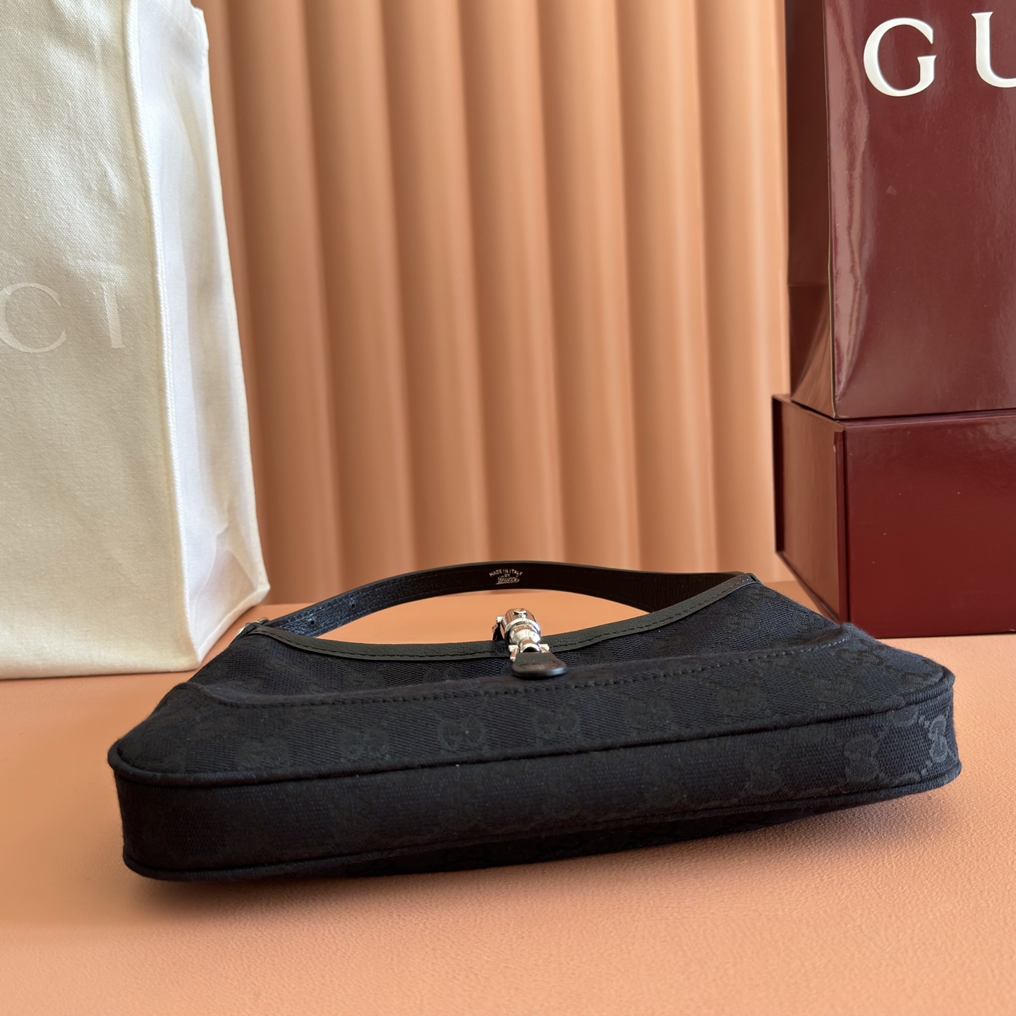 Gucci Basic Bag Canvas Brown M-l