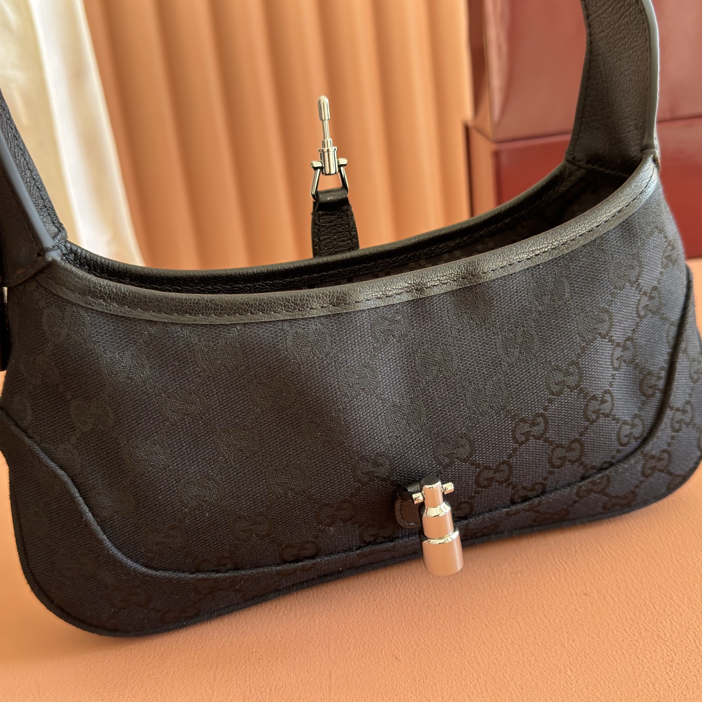 Gucci Basic Bag Canvas Brown M-l