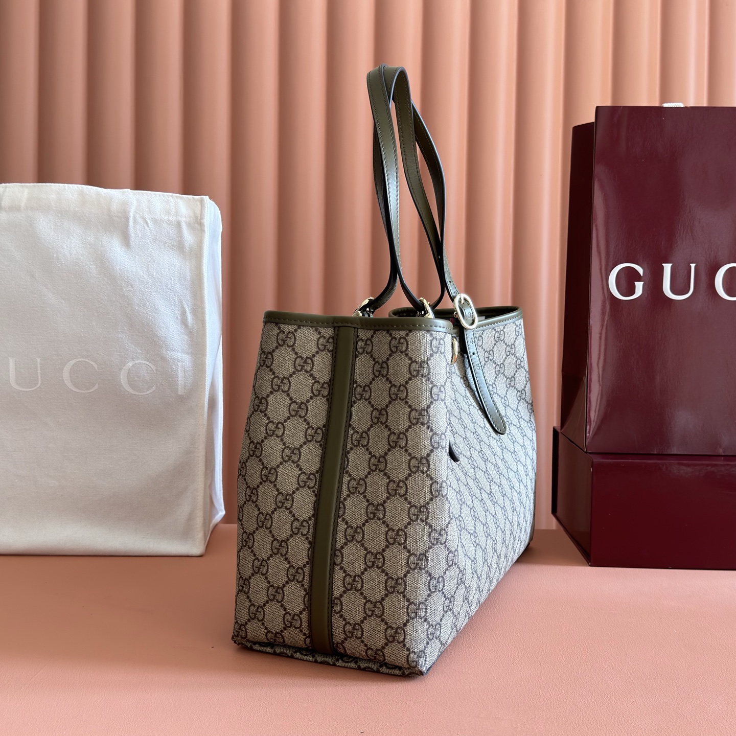 Gucci Tote Bag Black M-l
