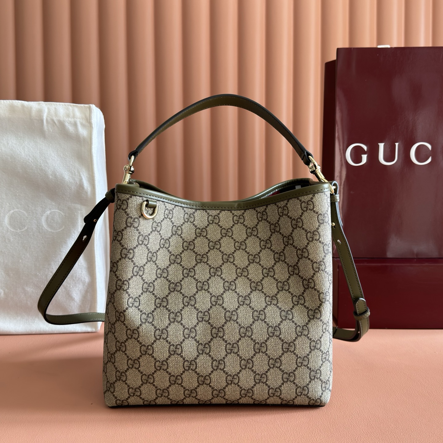 Gucci Shoulder Bag Black M-l-s