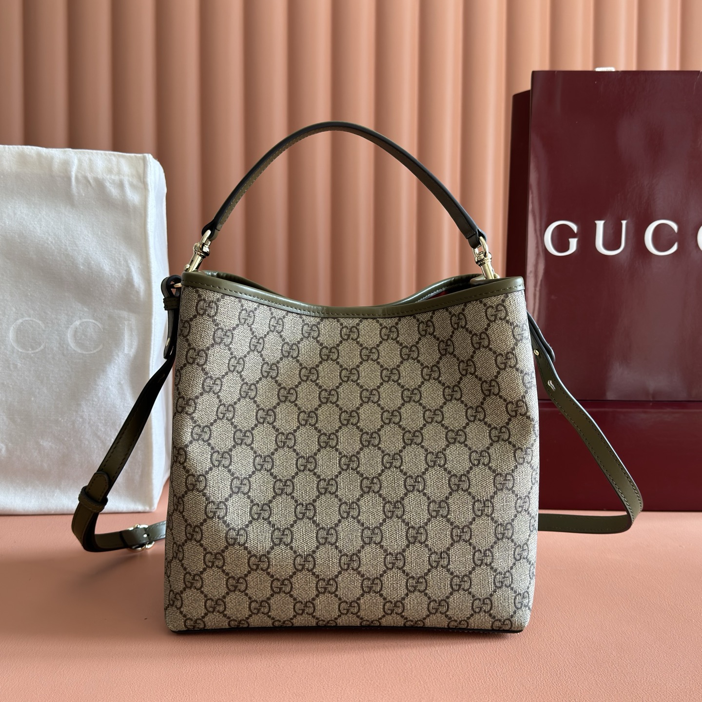 Gucci Shoulder Bag Black M-l-s