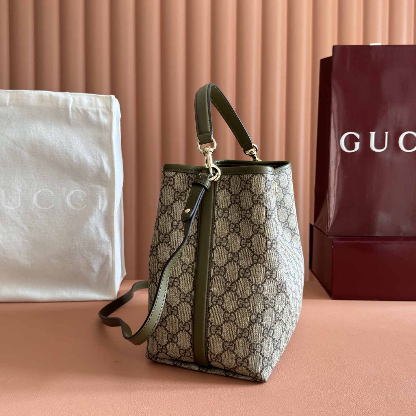 Gucci Shoulder Bag Black M-l-s