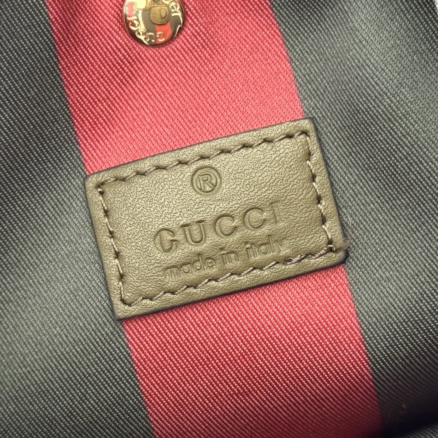 Gucci Bucket Bag Cow Leather Gold M-l