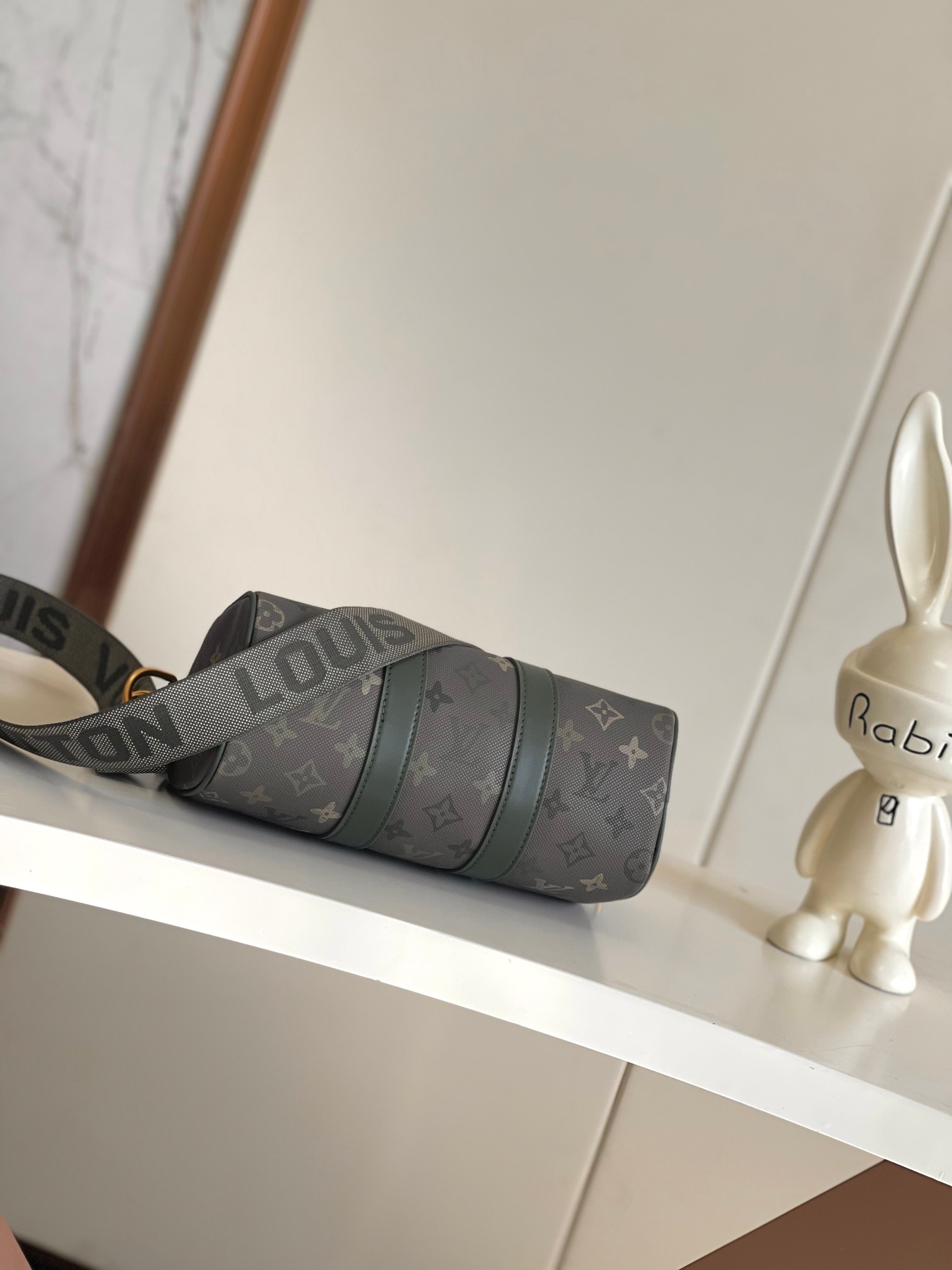 Louis Vuitton Basic Bag Canvas Green M-l-s