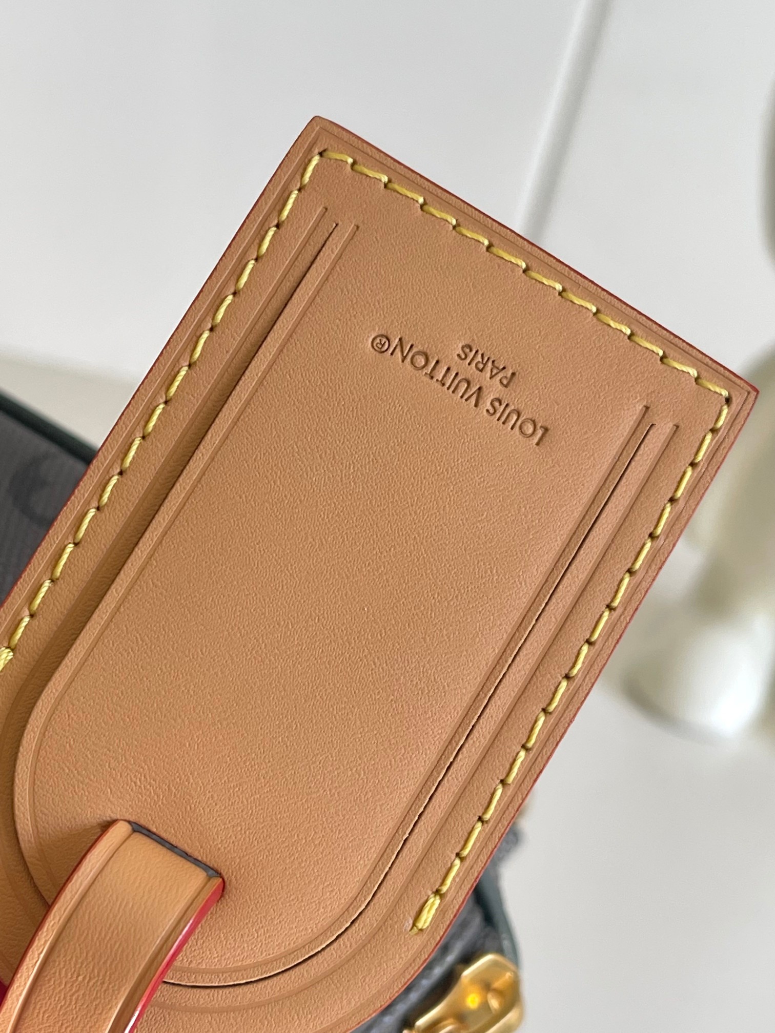 Louis Vuitton Basic Bag Canvas Green M-l-s