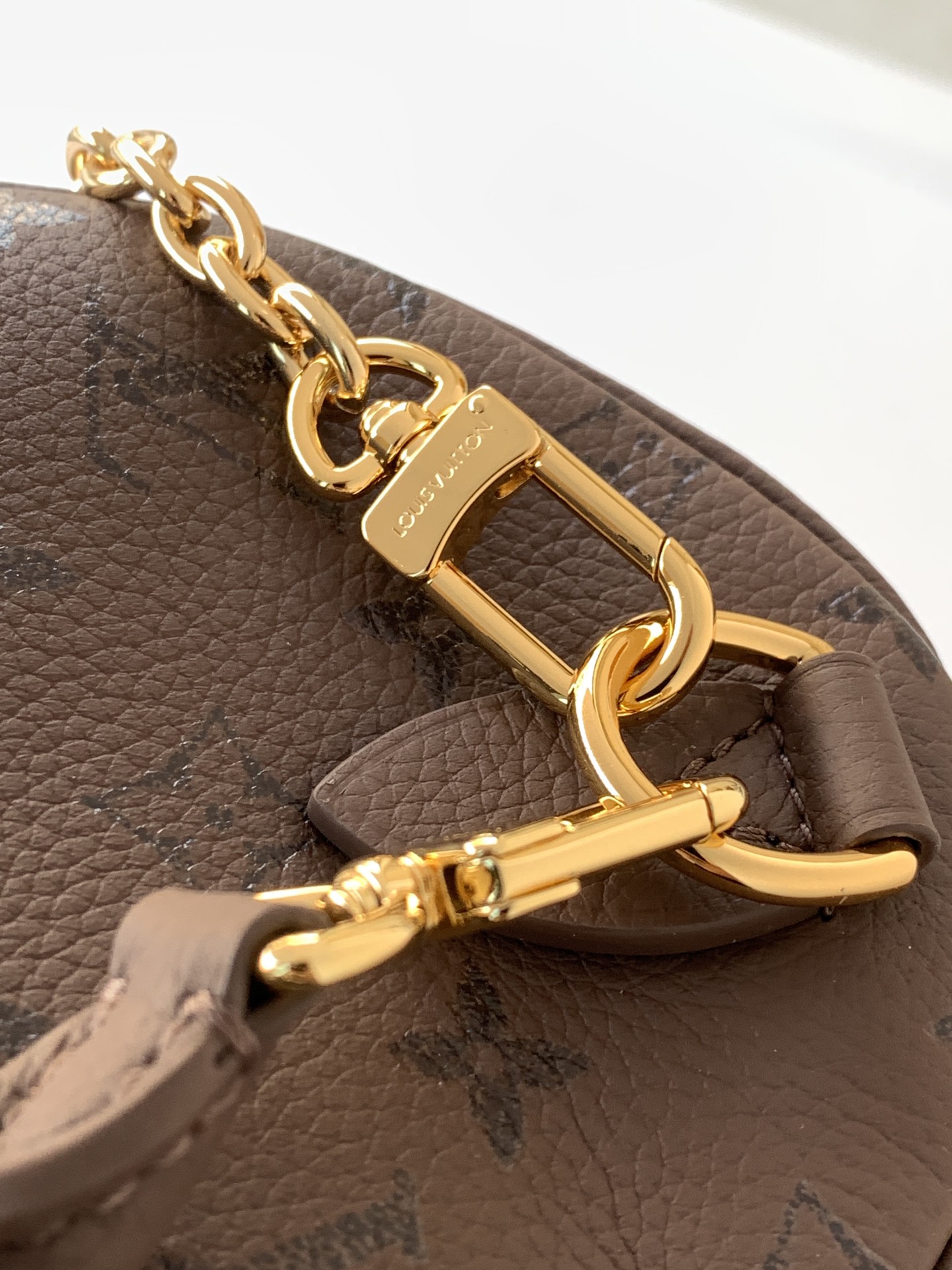 Louis Vuitton Basic Bag Cow Leather Black M-l-s