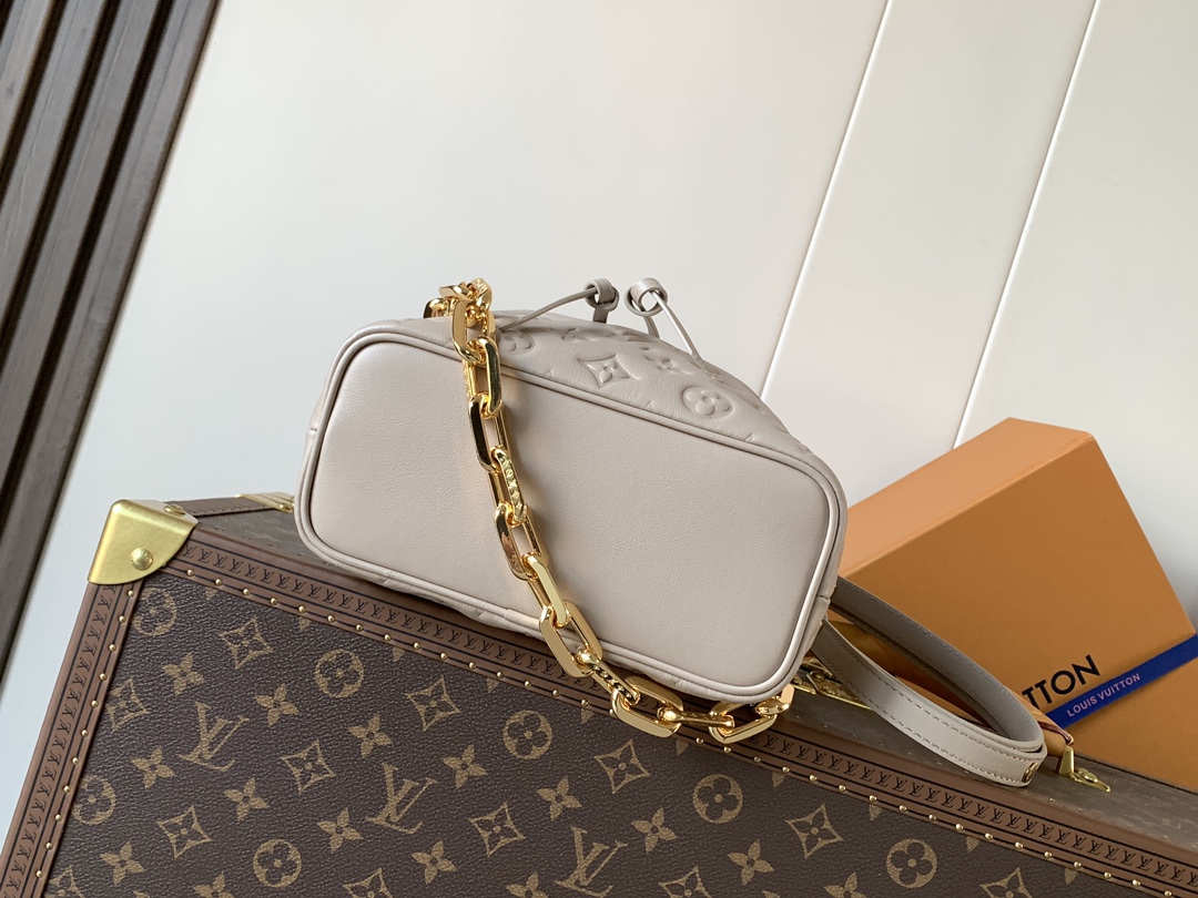 Louis Vuitton Basic Bag Cow Leather Black M-l-s