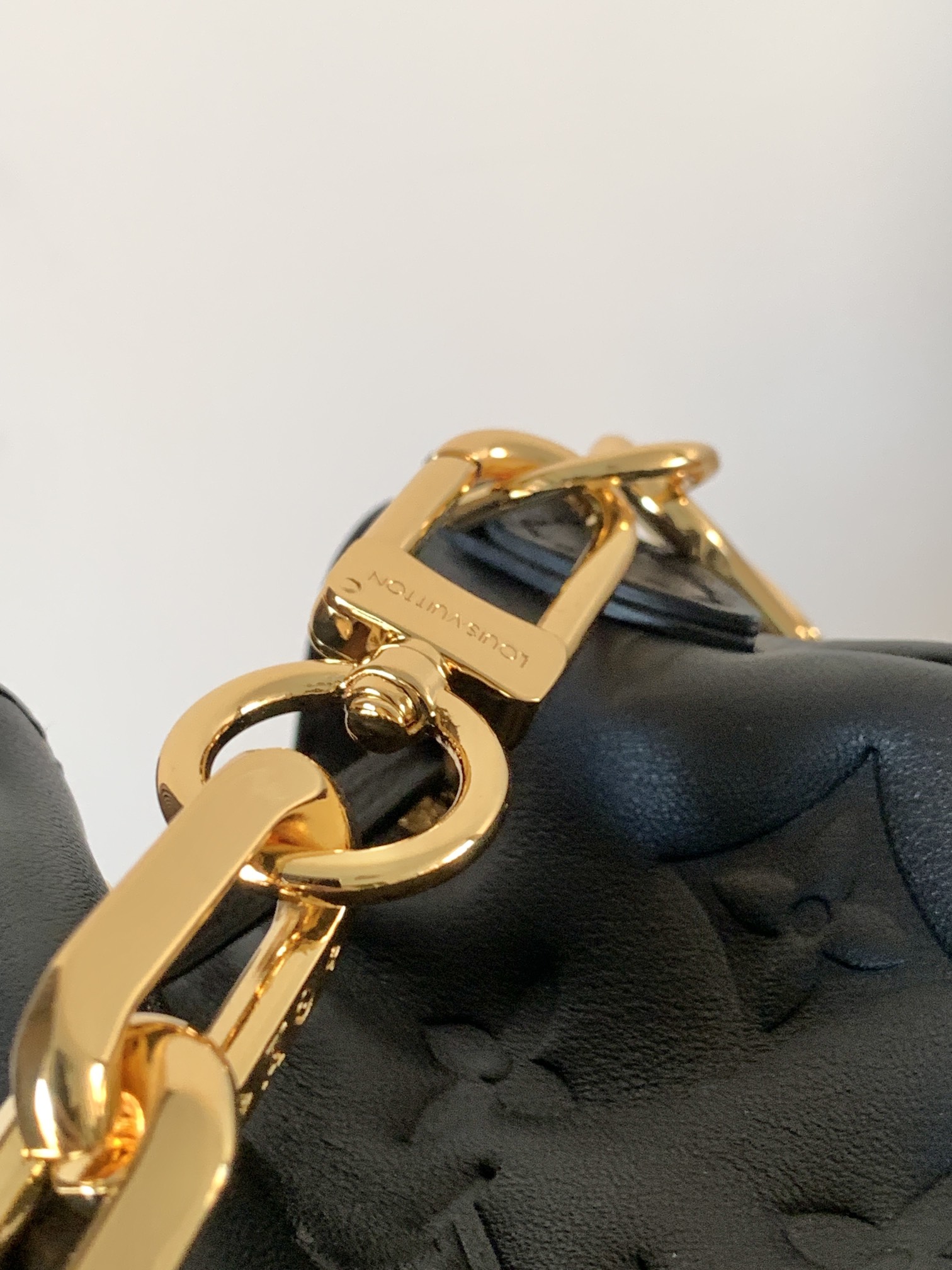 Louis Vuitton Basic Bag Cow Leather Black M-l-s