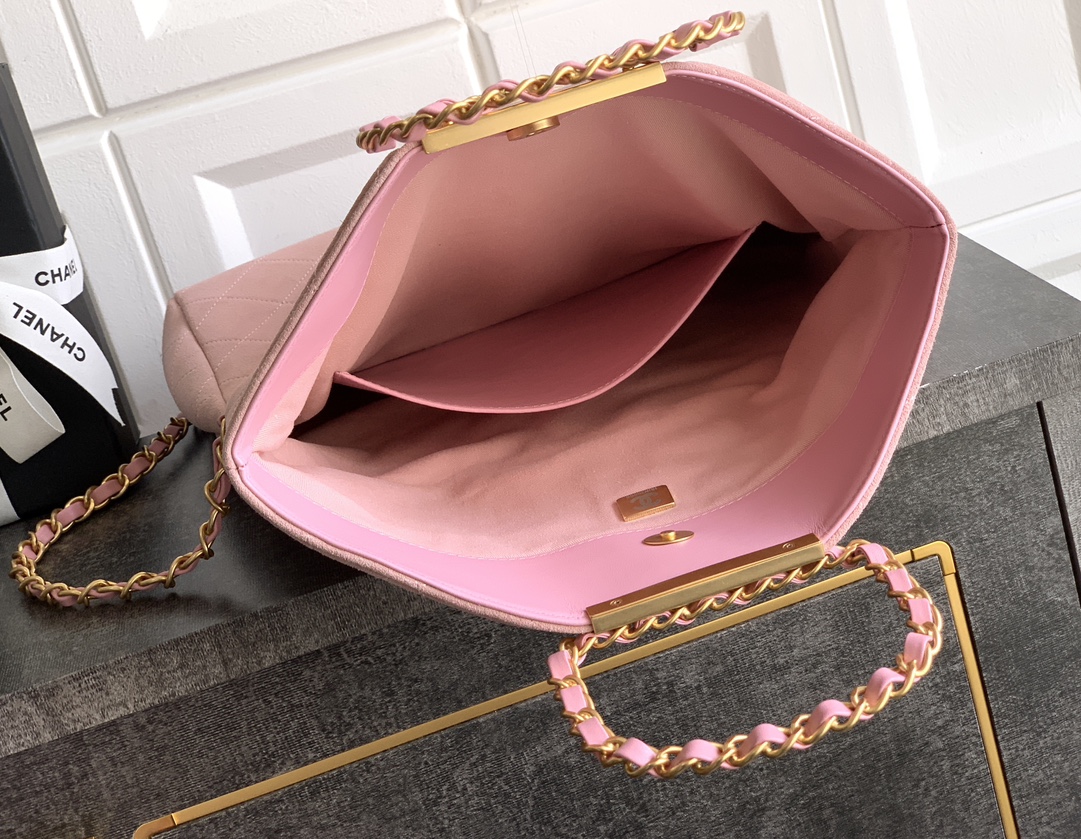 Chanel Basic Bag Cow Leather Black M-l