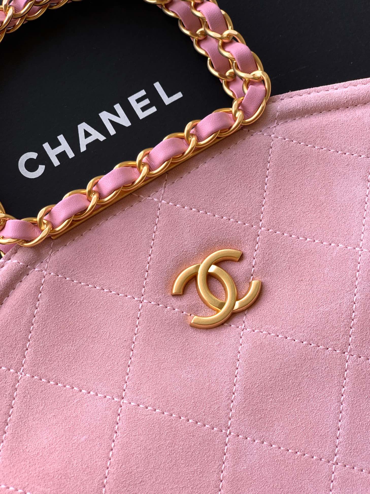 Chanel Basic Bag Cow Leather Black M-l