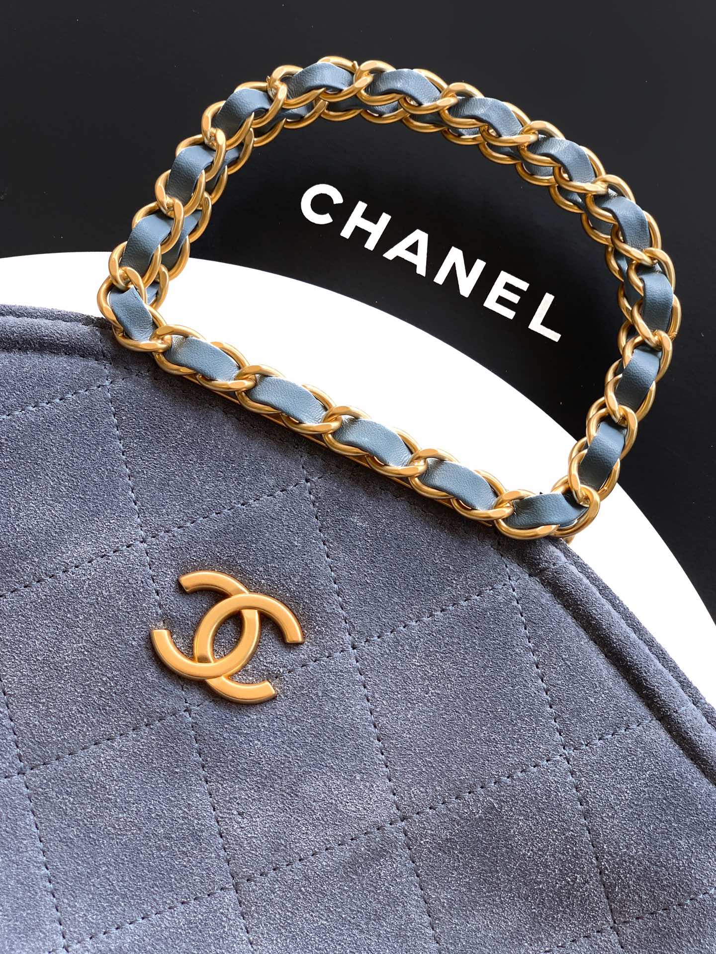 Chanel Basic Bag Cow Leather Black M-l