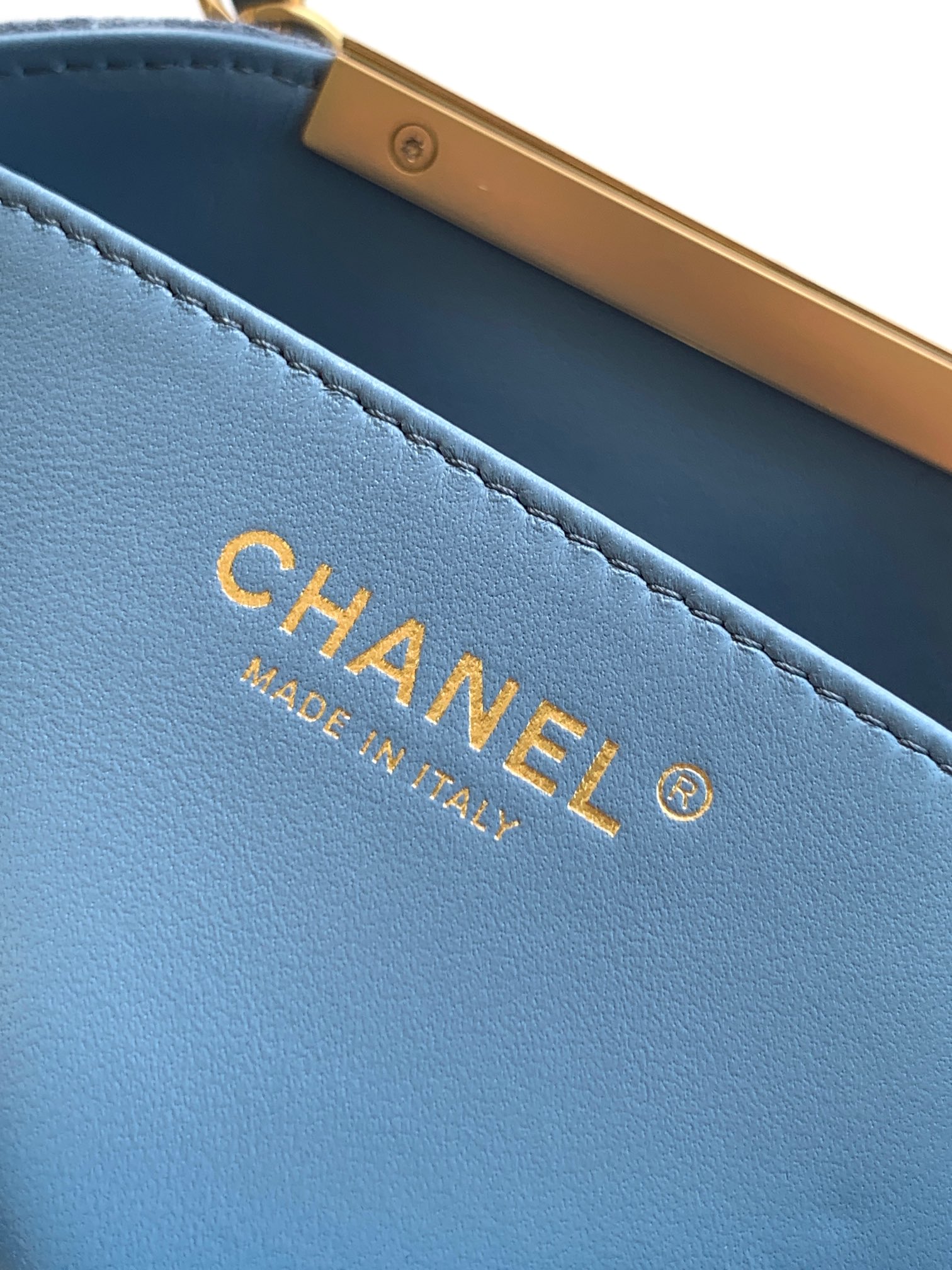 Chanel Basic Bag Cow Leather Black M-l