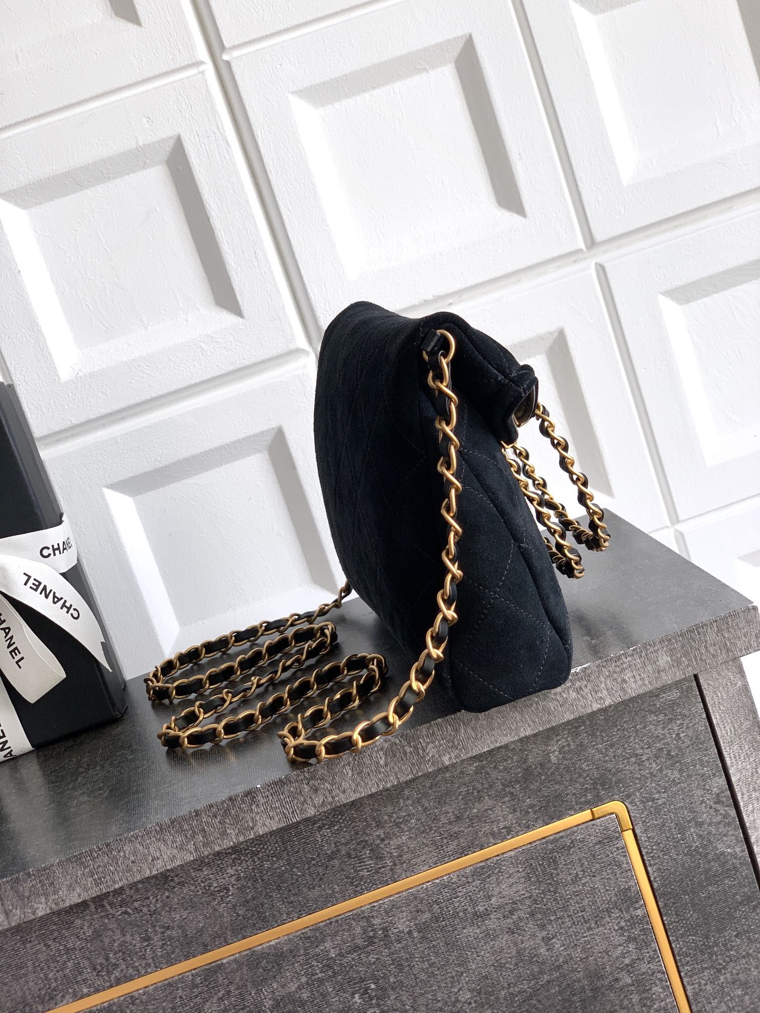 Chanel Basic Bag Cow Leather Black M-l