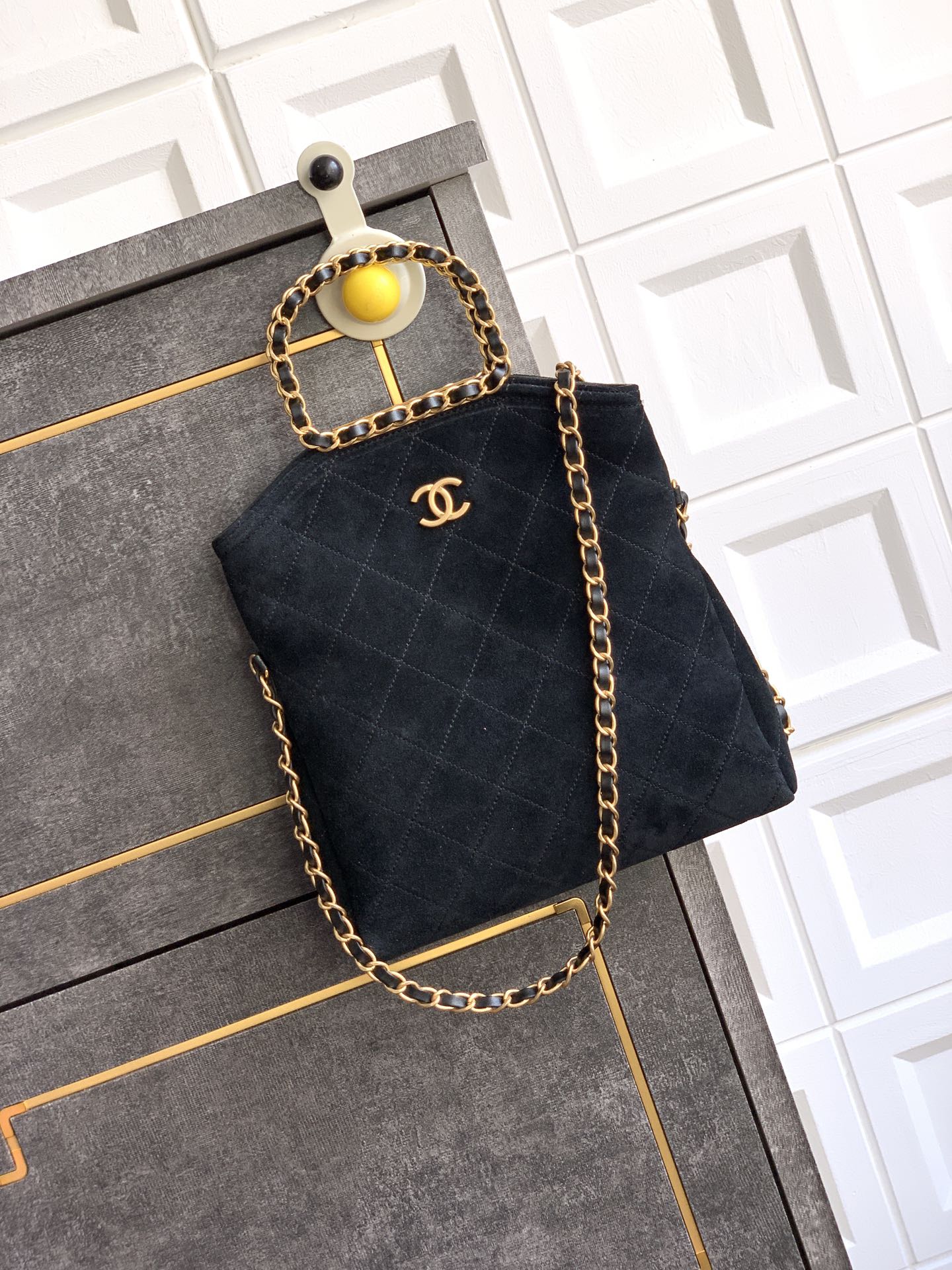 Chanel Basic Bag Cow Leather Black M-l