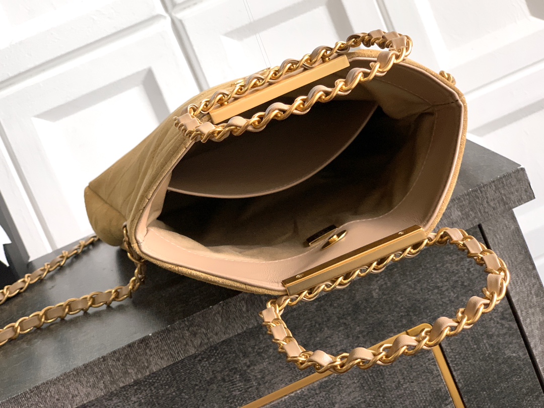 Chanel Basic Bag Cow Leather Black M-l