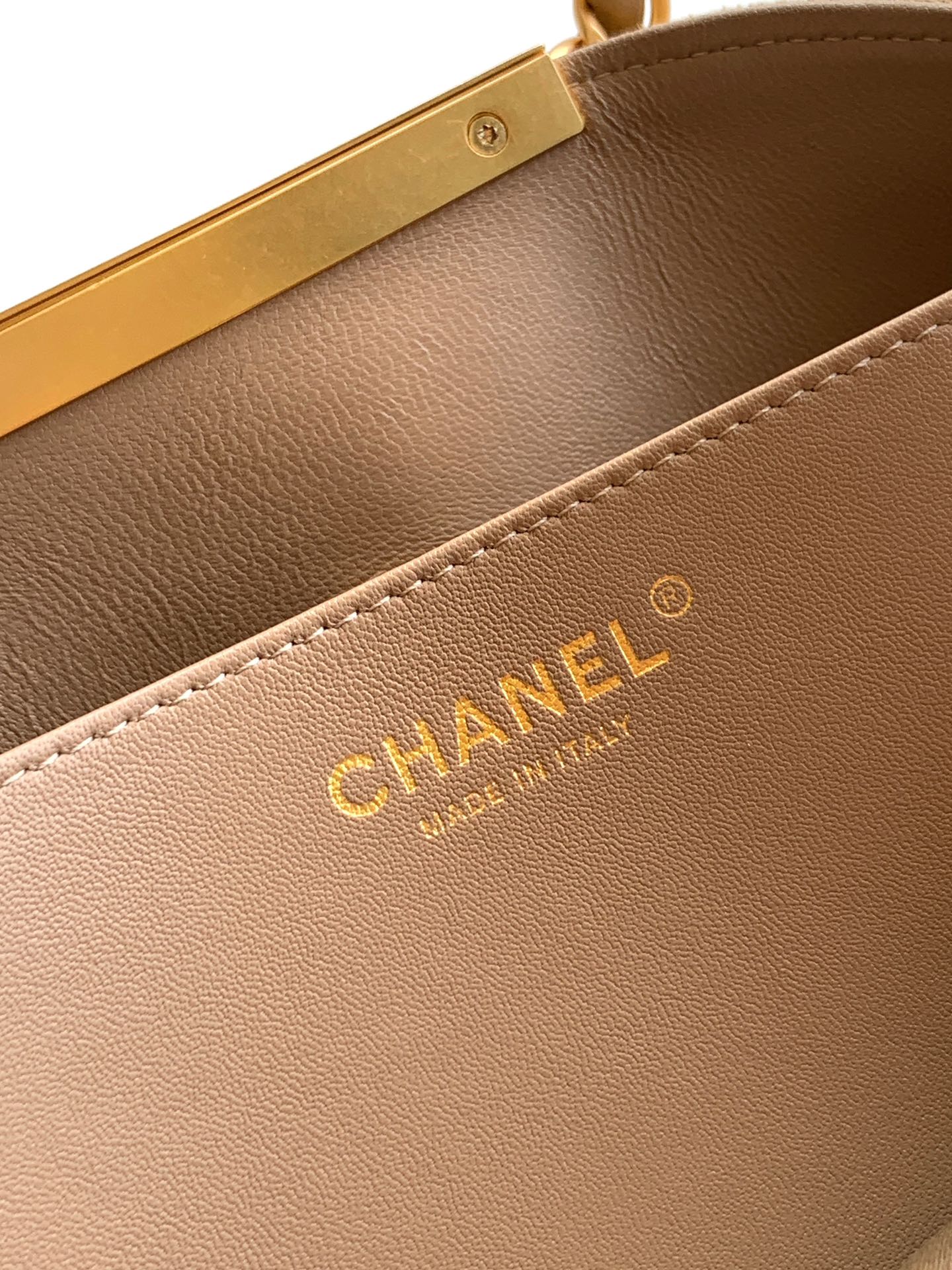 Chanel Basic Bag Cow Leather Black M-l