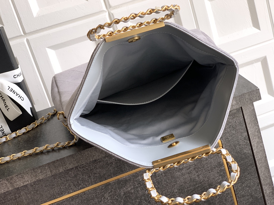 Chanel Basic Bag Cow Leather Black M-l