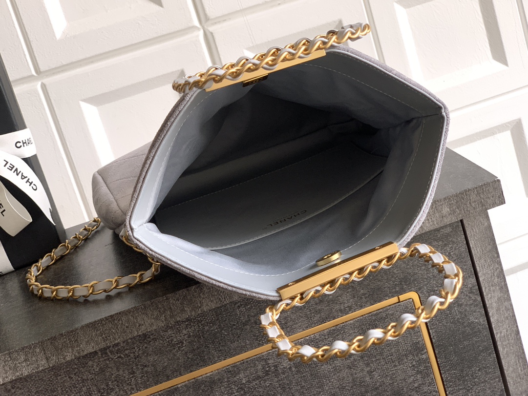 Chanel Basic Bag Cow Leather Black M-l