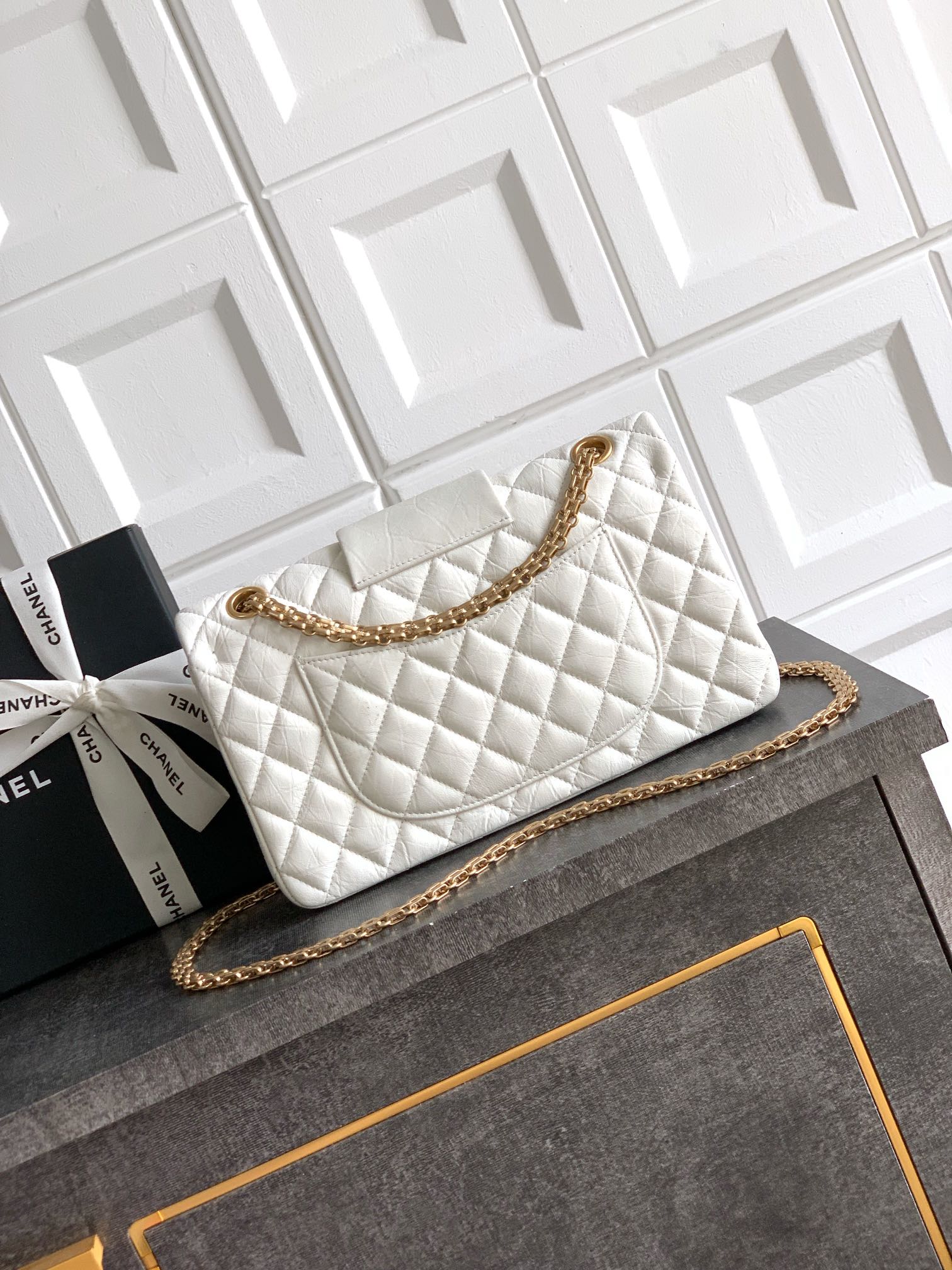 Chanel Basic Bag M-l