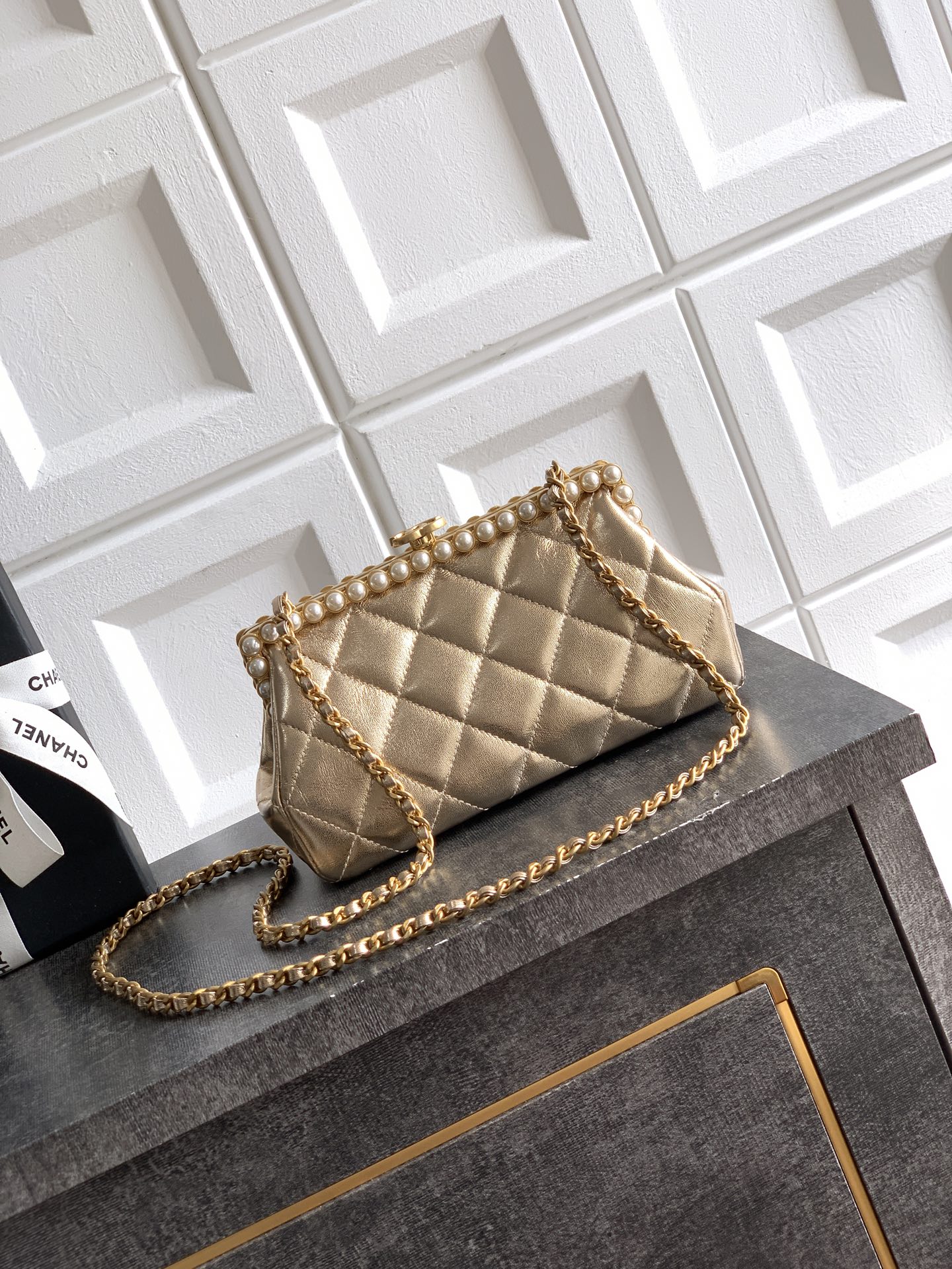Chanel Clutch Bag Gold M-l