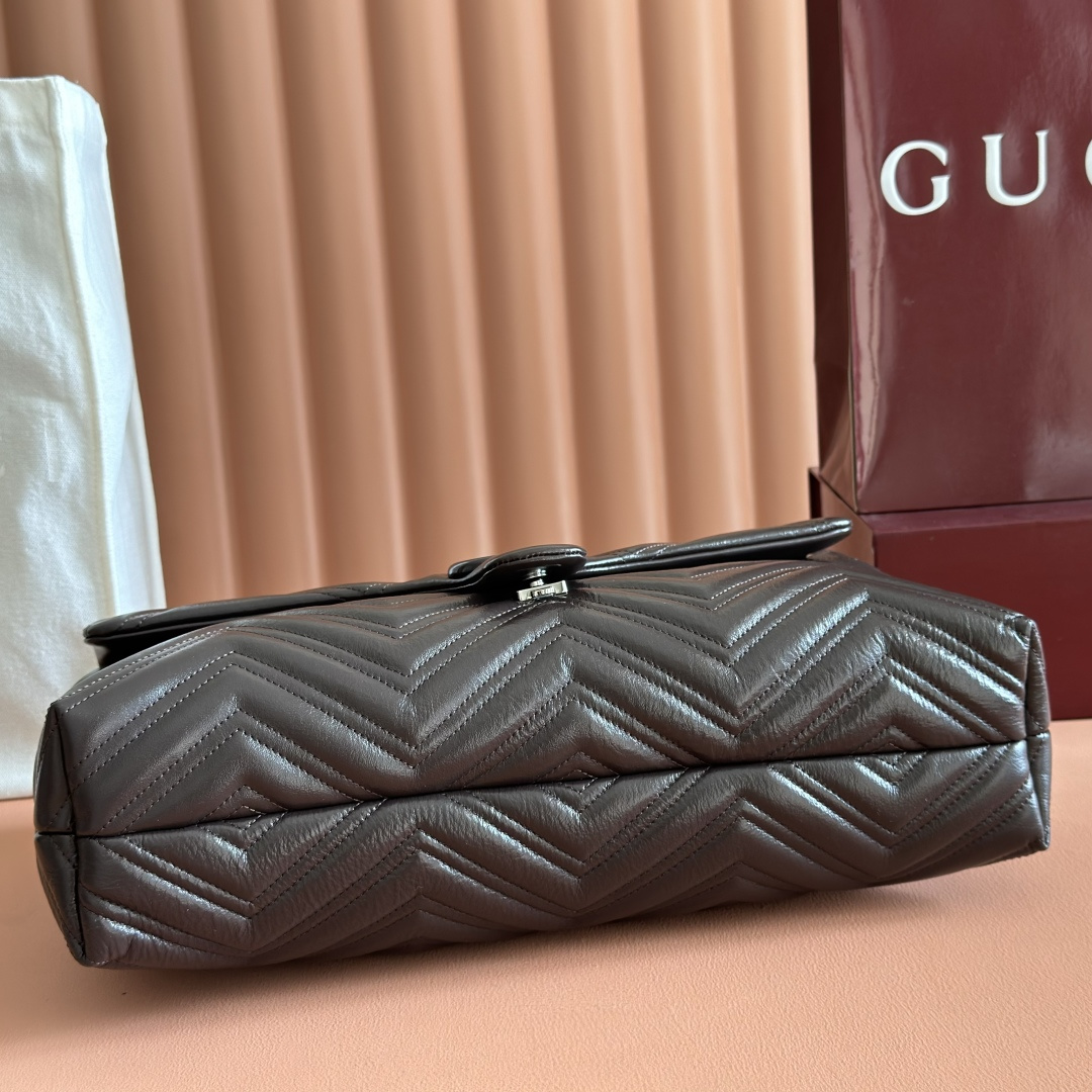 Gucci Basic Bag Cow Leather Black M