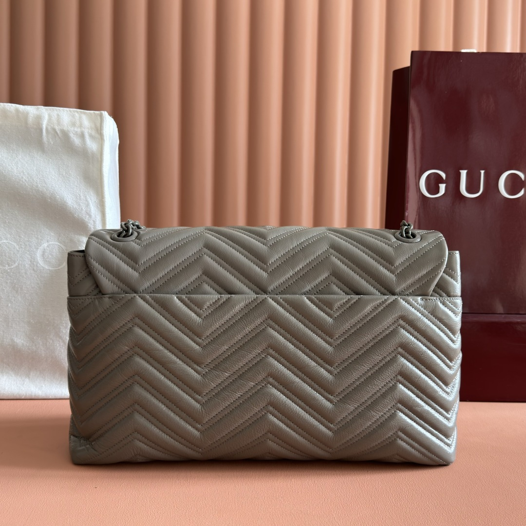 Gucci Basic Bag Cow Leather Black M