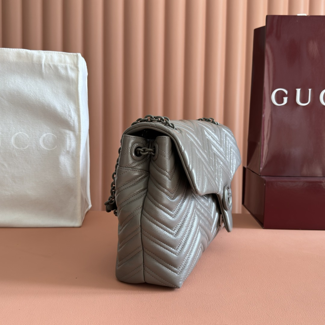 Gucci Basic Bag Cow Leather Black M