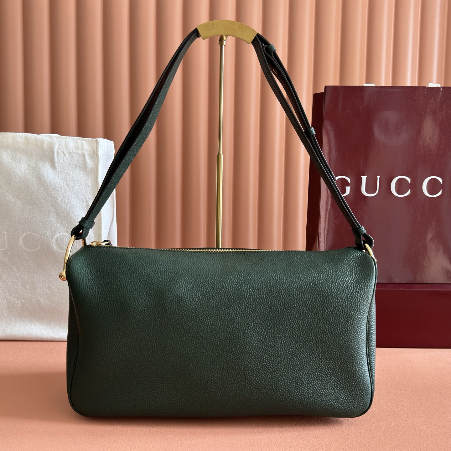Gucci Basic Bag Cow Leather White L-s