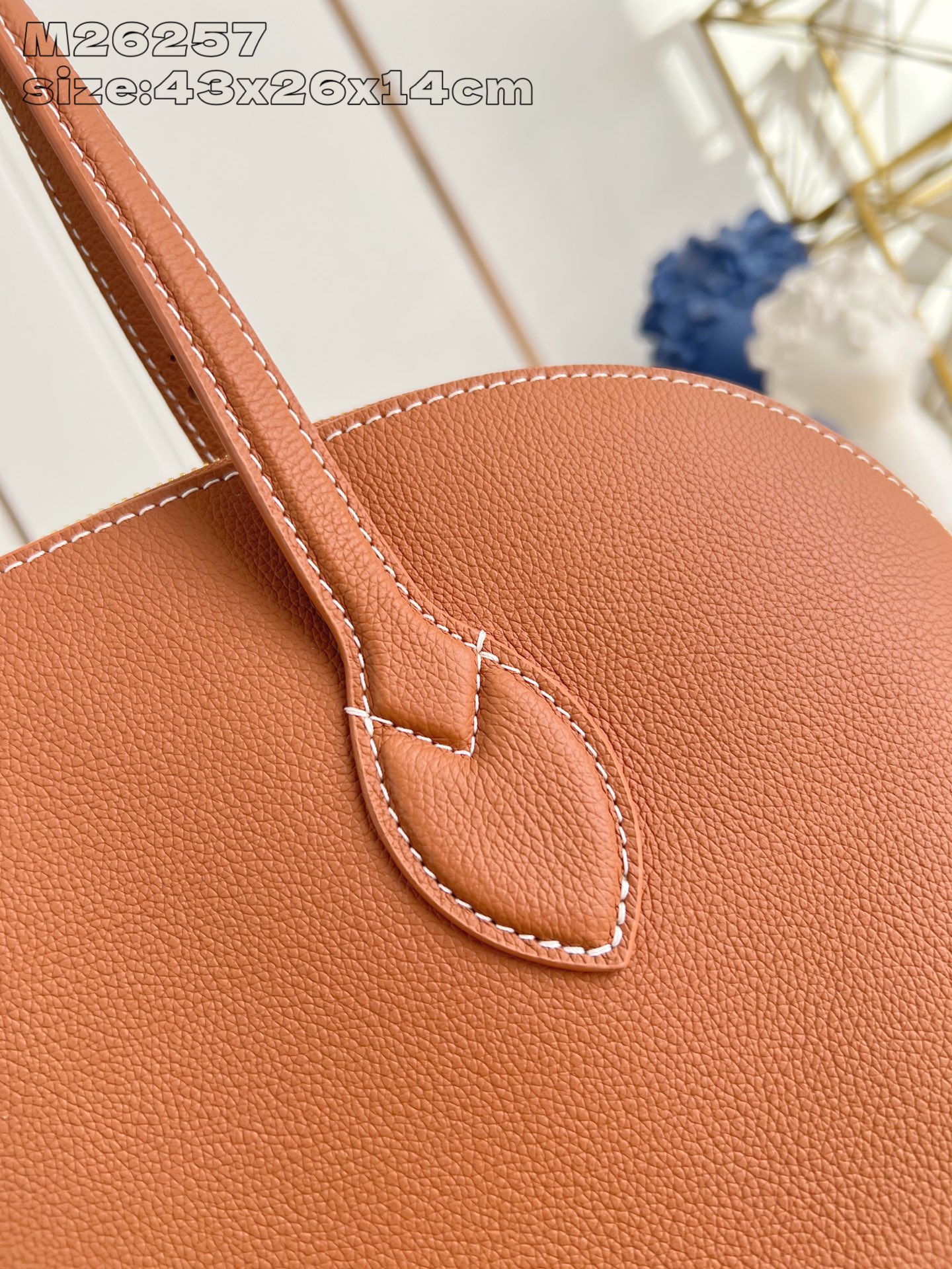 Louis Vuitton Basic Bag Cow Leather Gold M-l