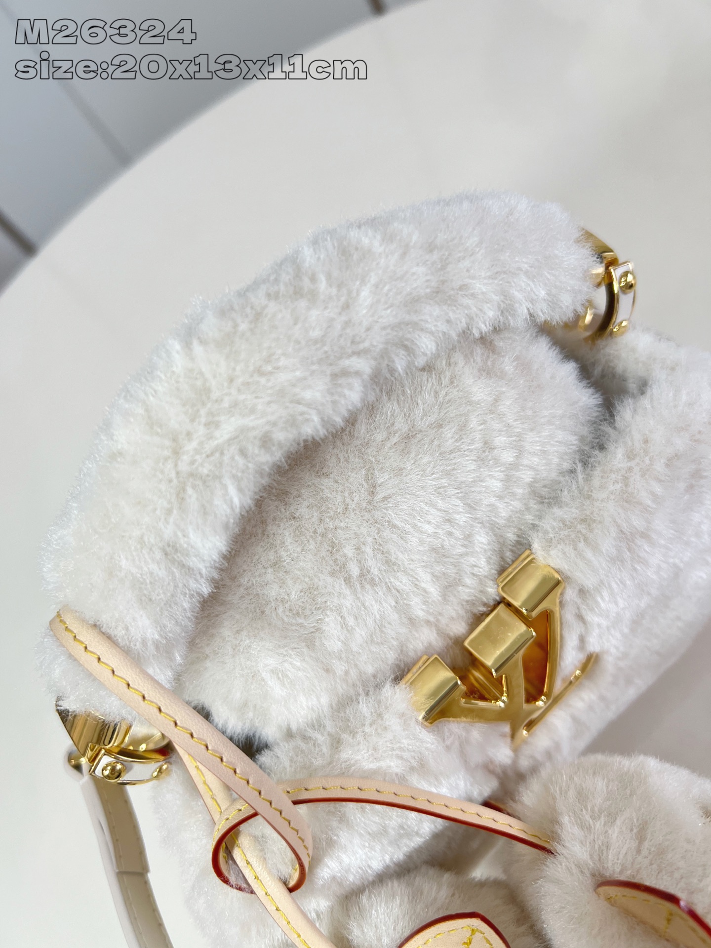 Basic Bag Gold M-s