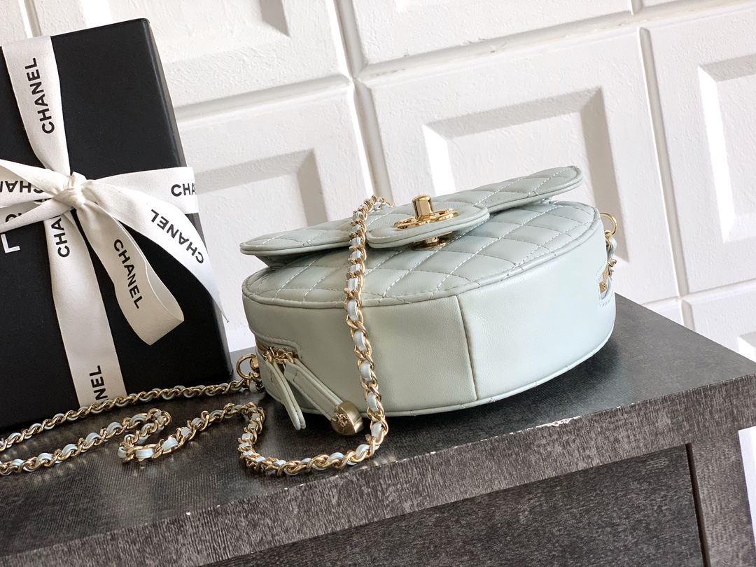 Chanel Clutch Bag Sheepskin Blue M-l