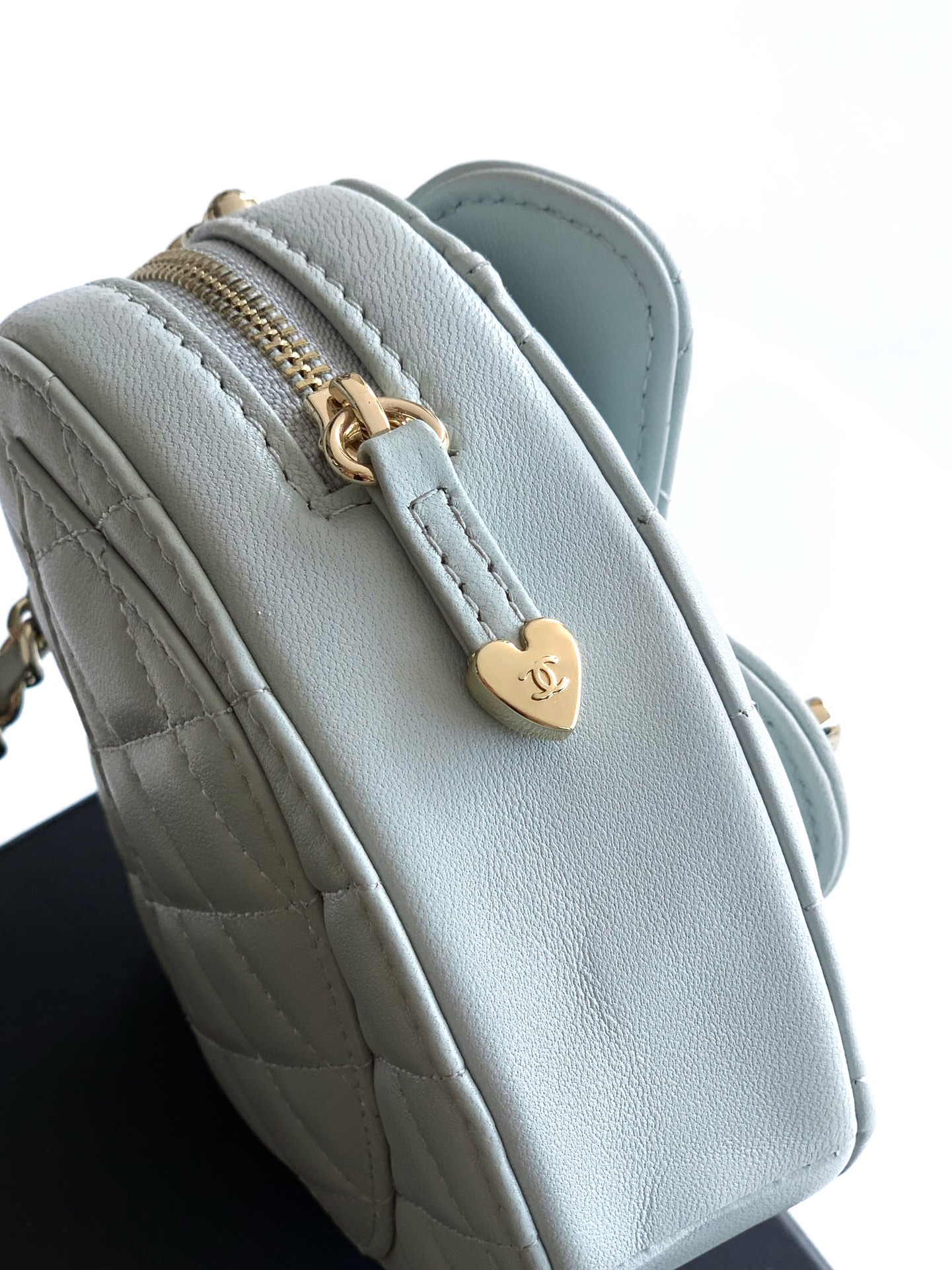 Chanel Clutch Bag Sheepskin Blue M-l