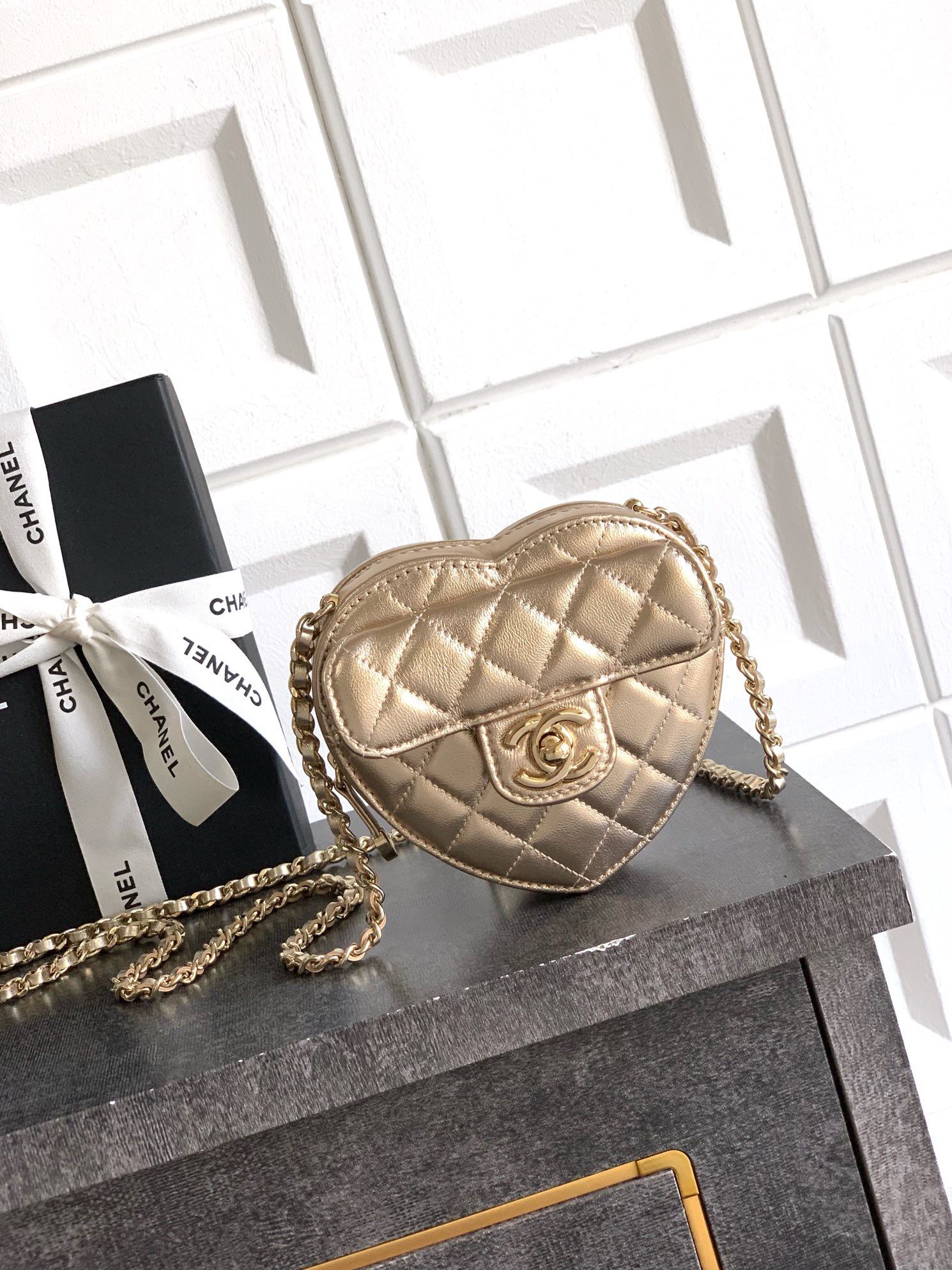 Chanel Clutch Bag Sheepskin M-l