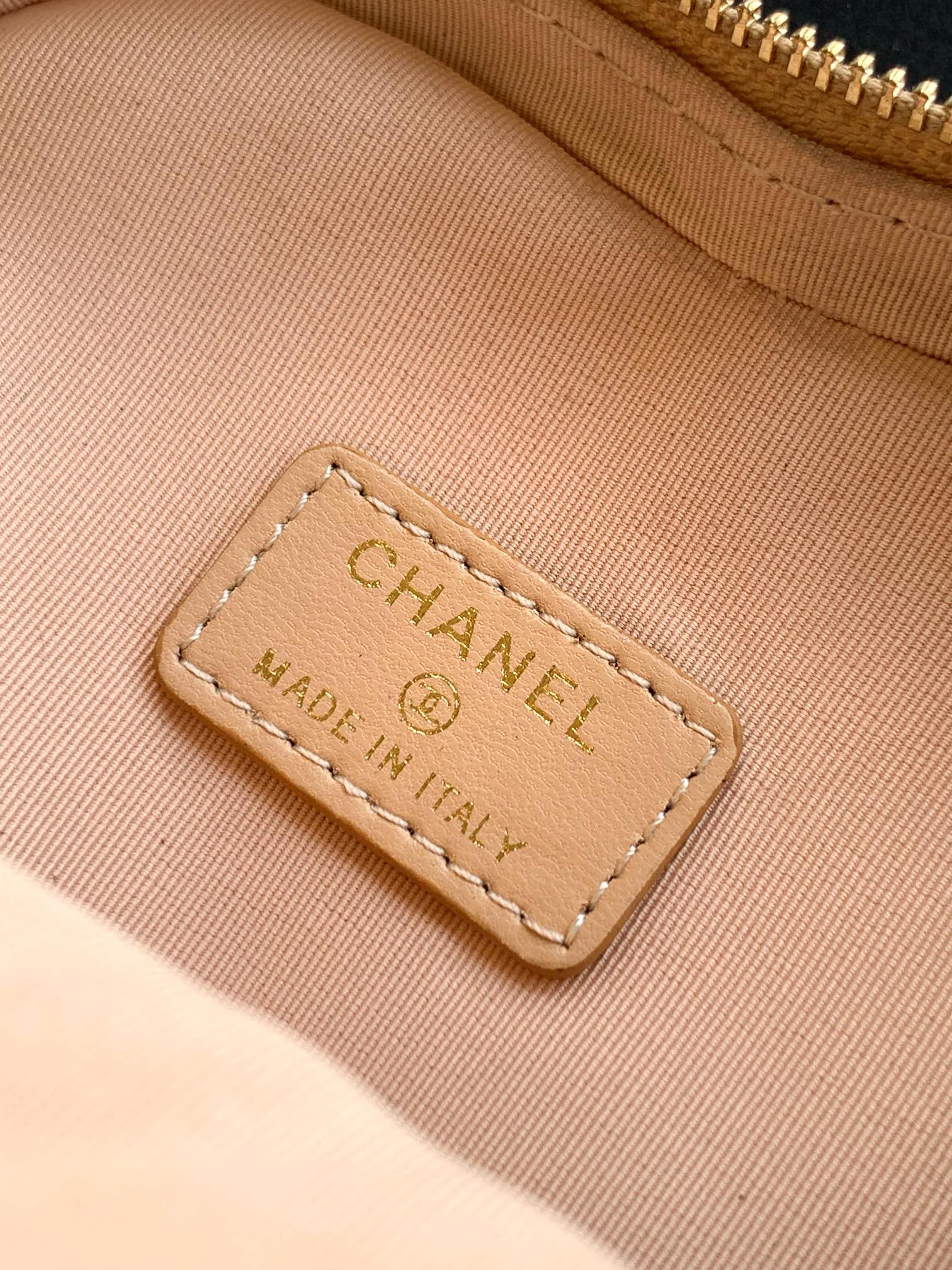 Chanel Clutch Bag Sheepskin M-l