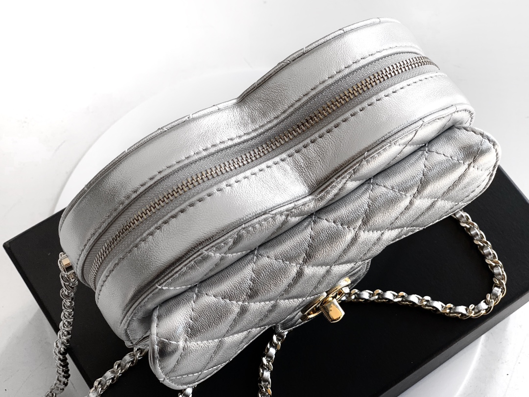 Chanel Clutch Bag Sheepskin Silver M-l