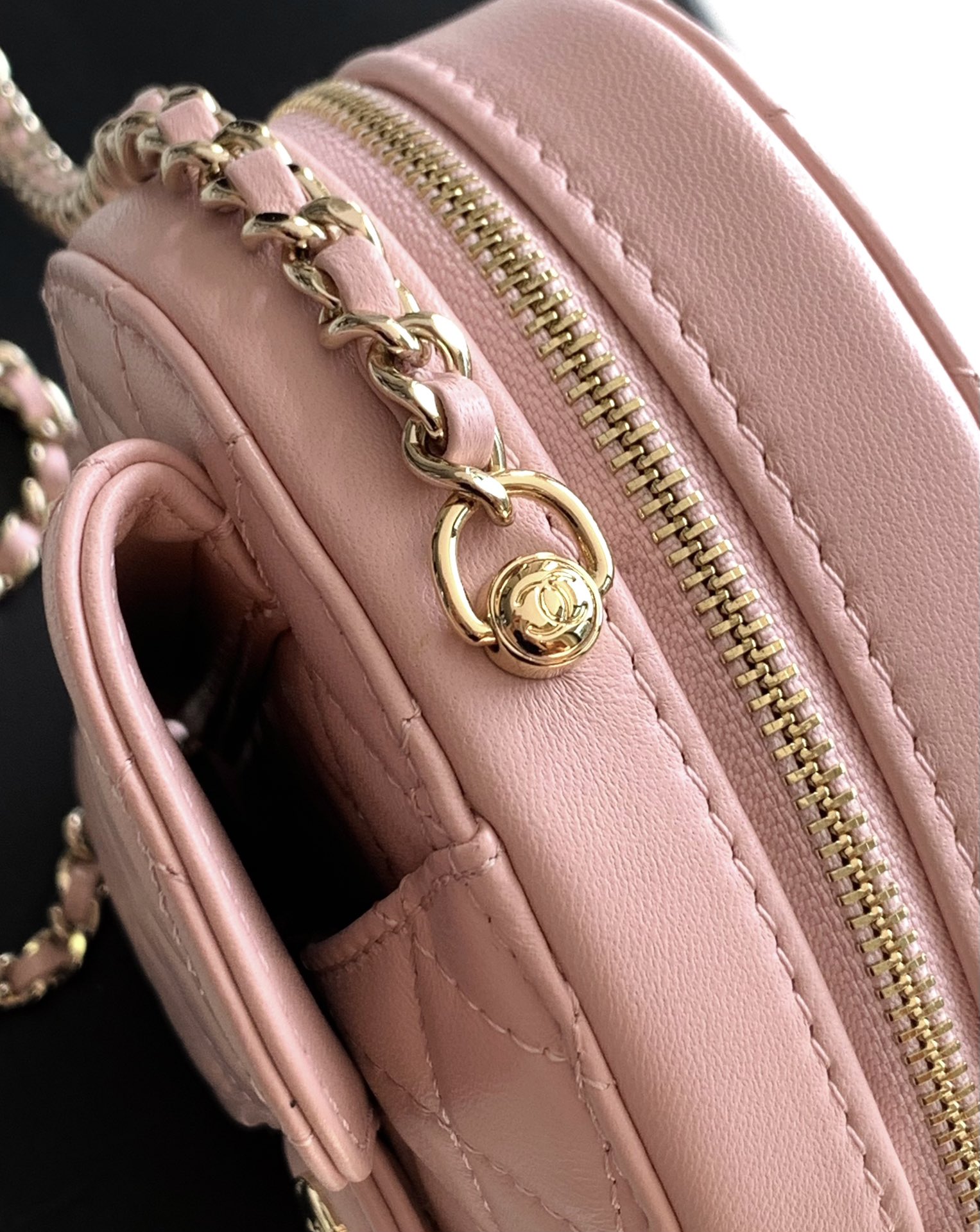 Chanel Clutch Bag Sheepskin Pink M-l