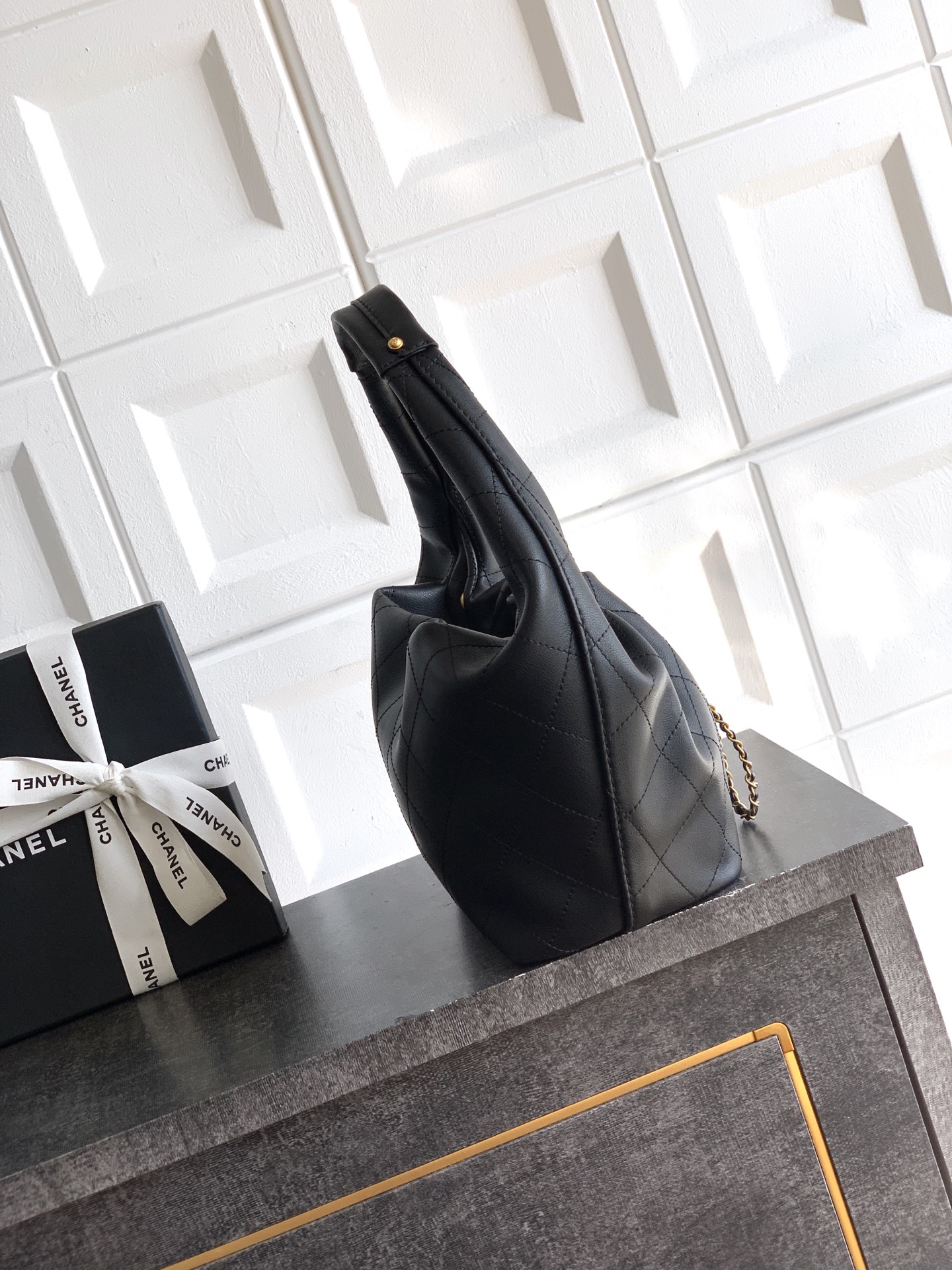 Chanel Male Basic Bag Cow Leather Black 12cm-l-s