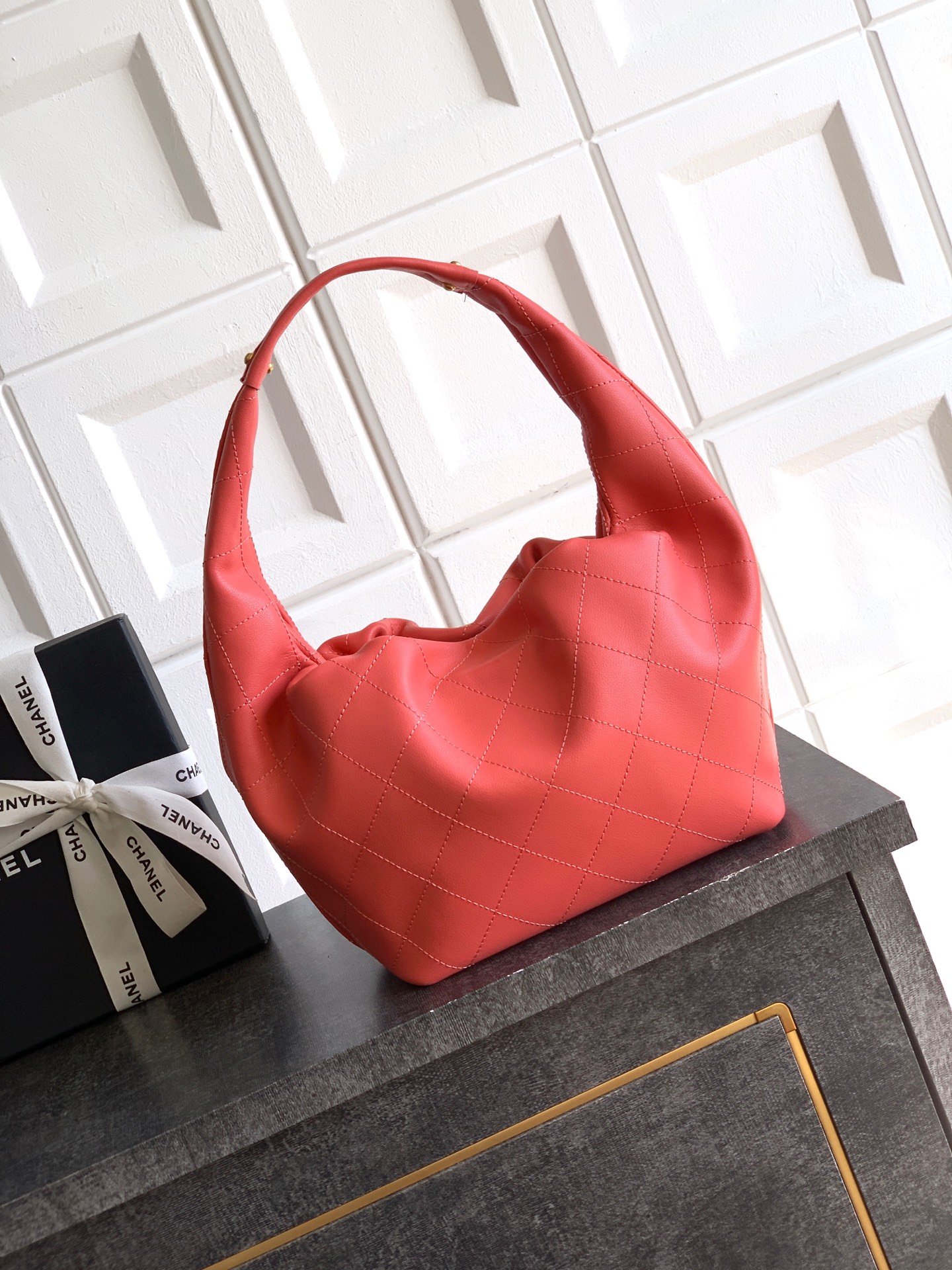 Chanel Male Basic Bag Cow Leather Red 12cm-l-s