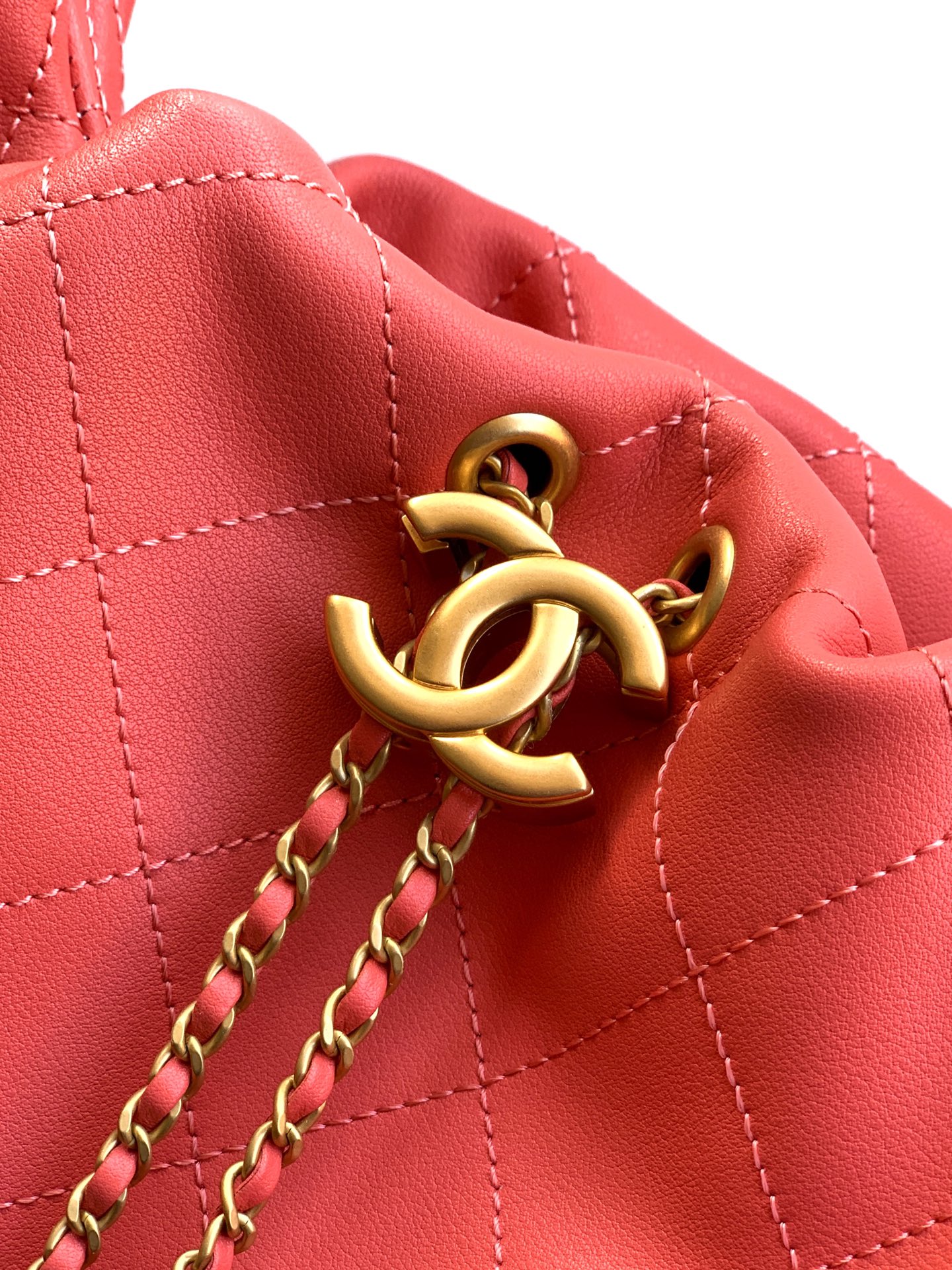 Chanel Male Basic Bag Cow Leather Red 12cm-l-s