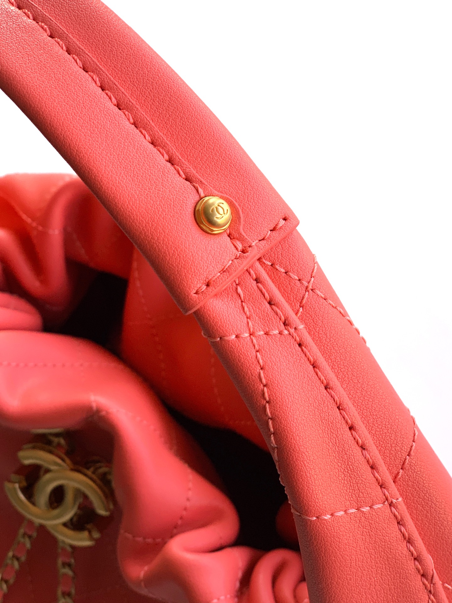 Chanel Male Basic Bag Cow Leather Red 12cm-l-s