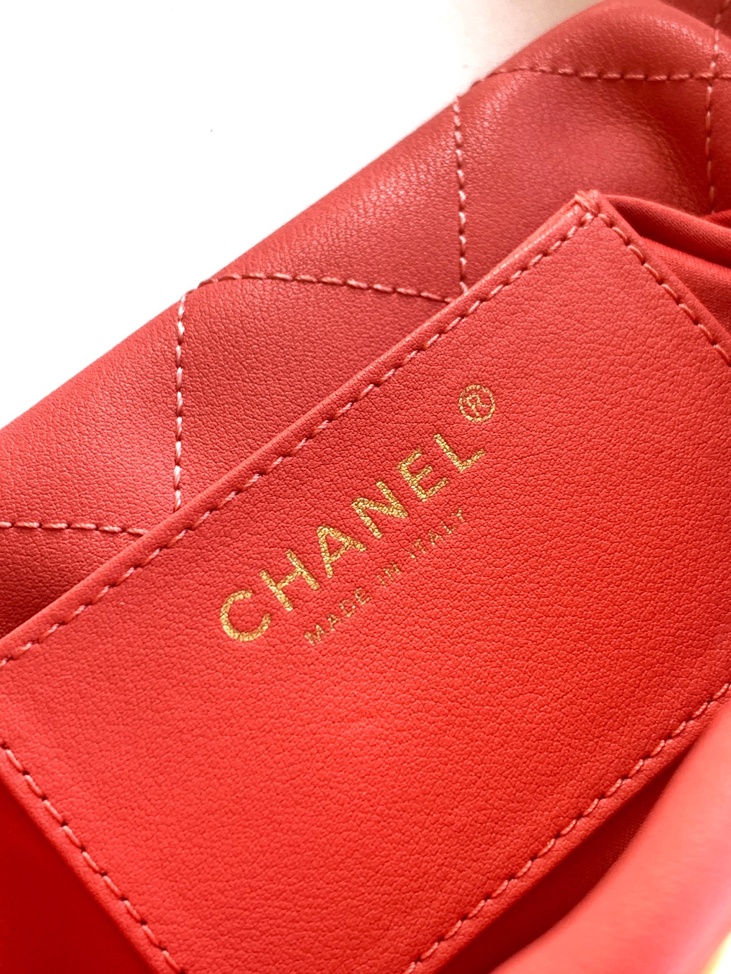 Chanel Male Basic Bag Cow Leather Red 12cm-l-s