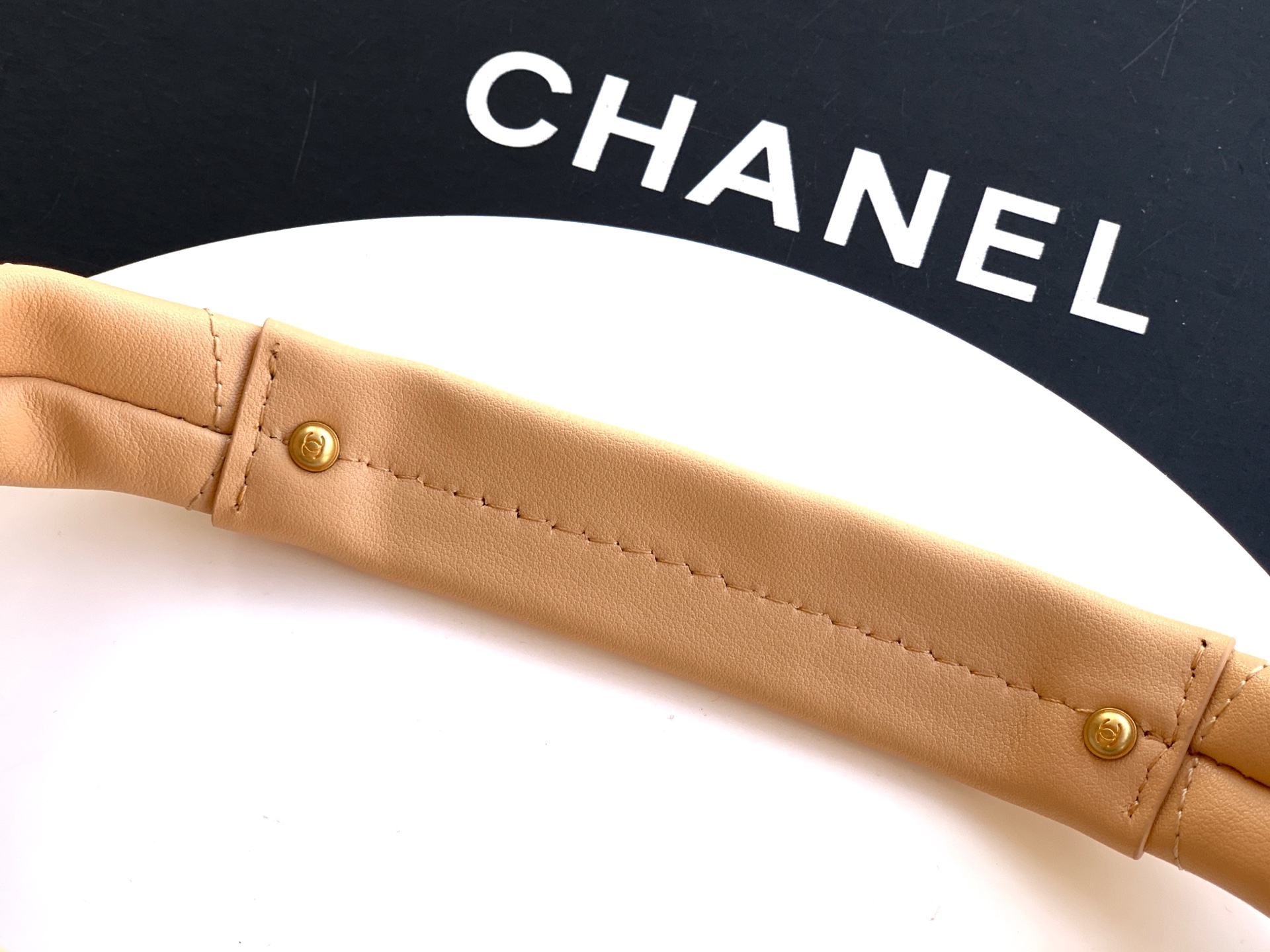 Chanel Male Basic Bag Cow Leather 12cm-l-s