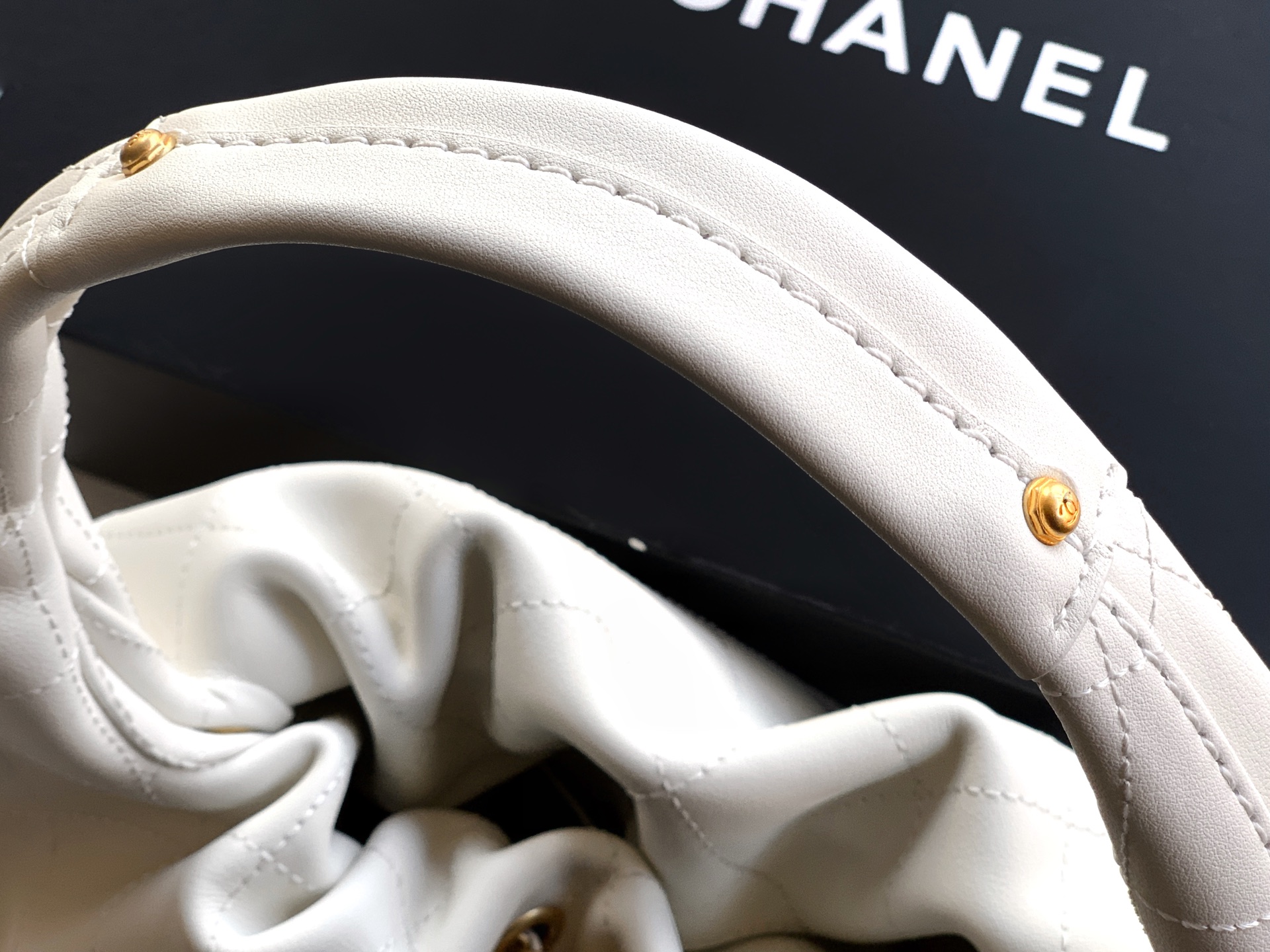 Chanel Male Basic Bag Cow Leather 12cm-l-s