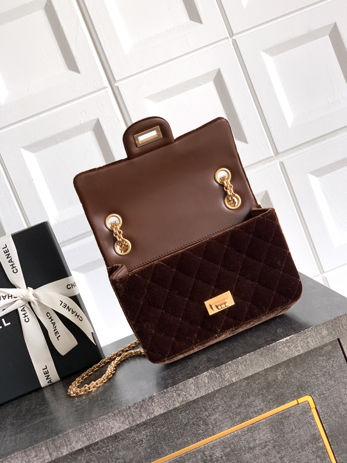 Chanel Female Basic Bag Black 20cm-m-l